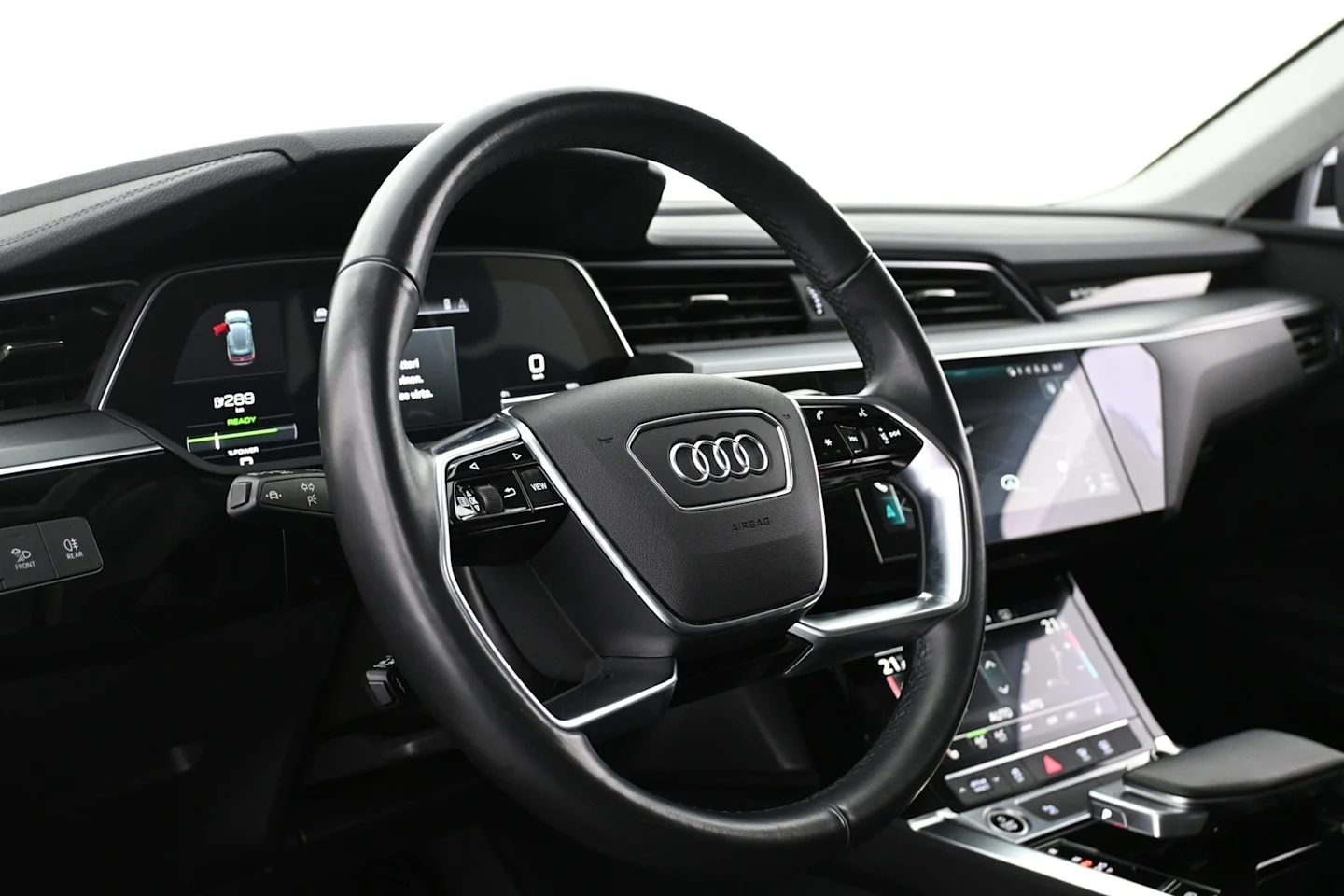Car Image - FrliycviR5Avr3tVogbnr