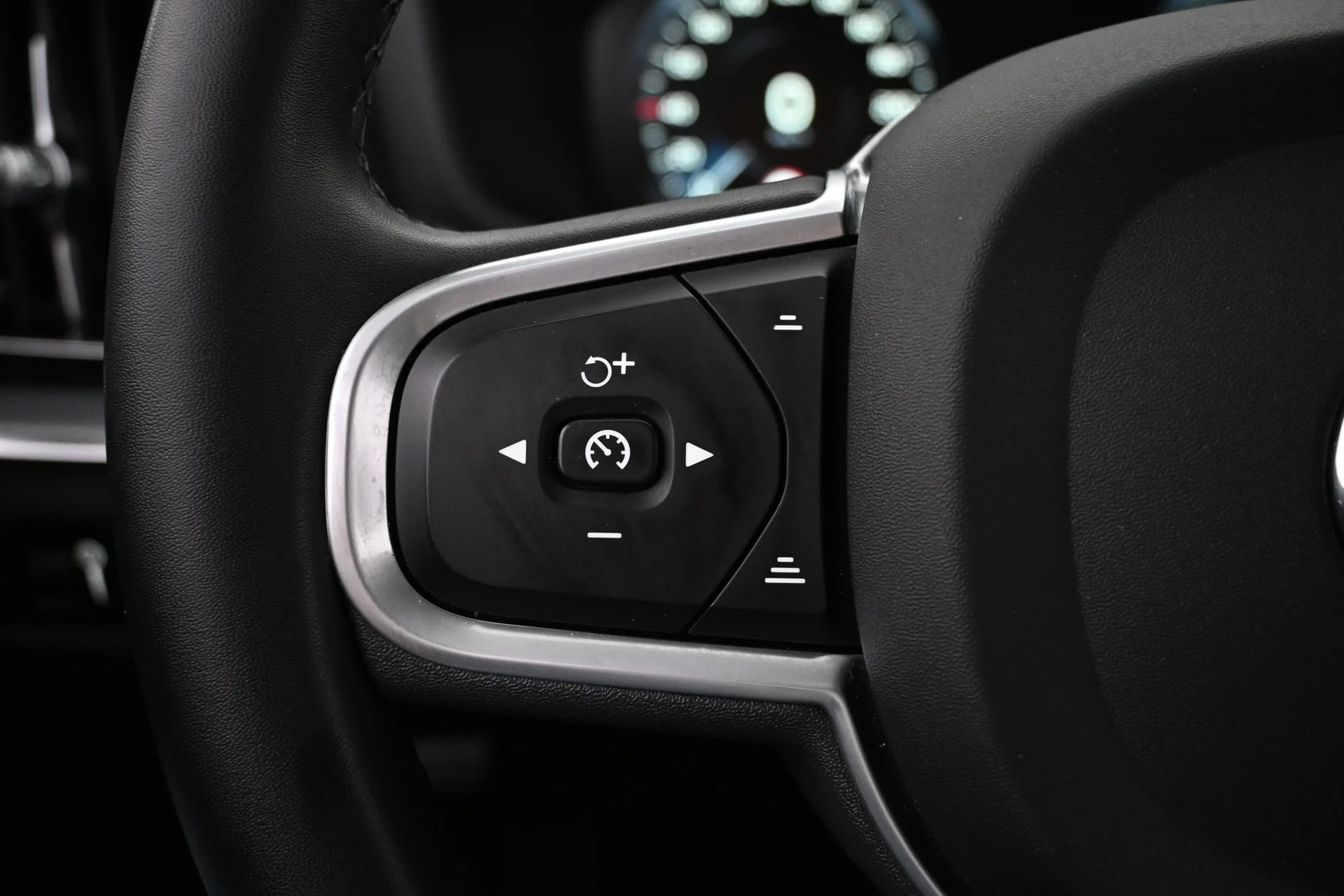 Car Image - 6A0j44ZOM3ytflhlhEQefn