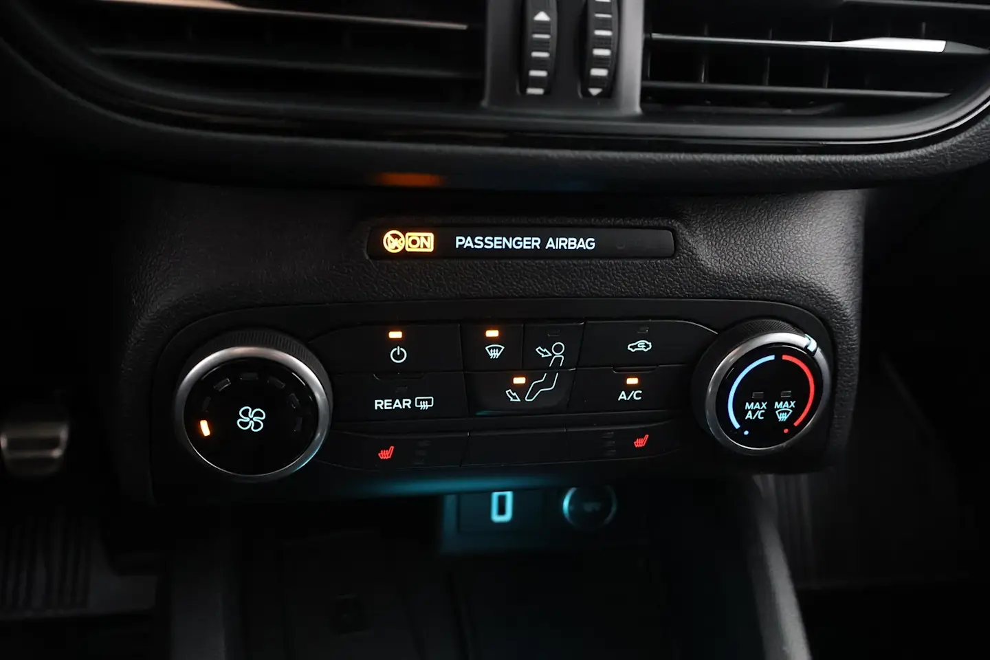 Car Image - 95UvpQgFY54XBcELCgm8D
