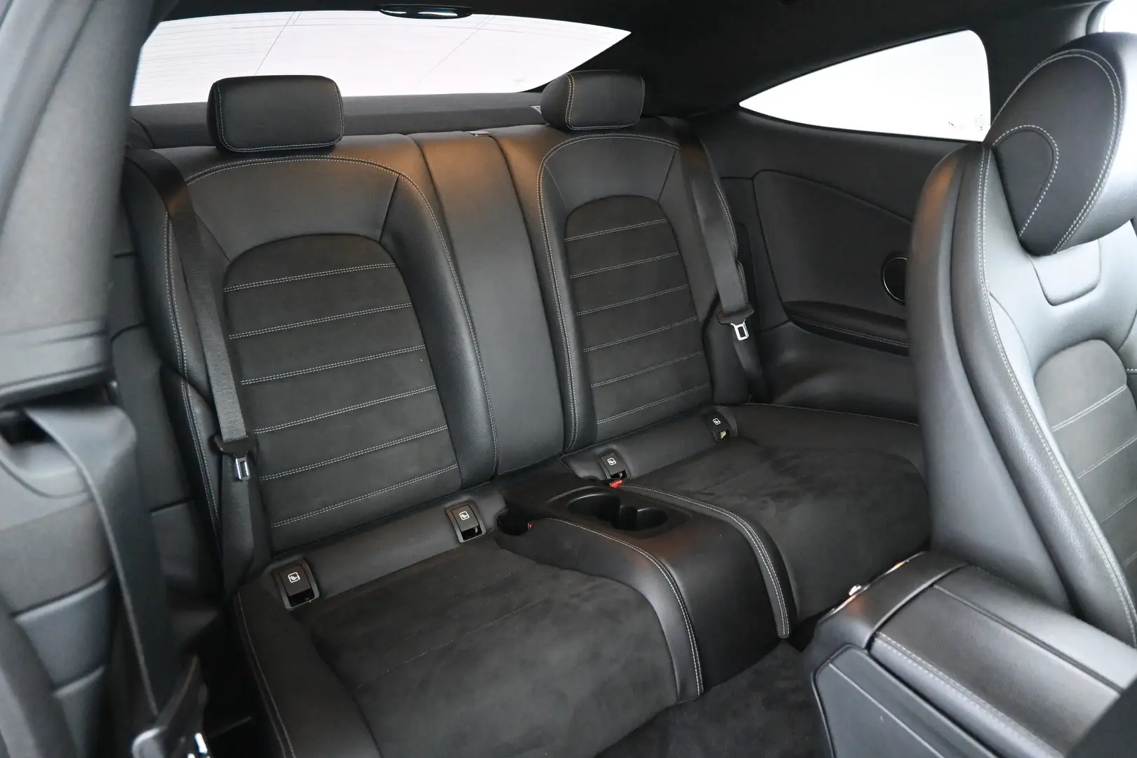 Car Image - 39WdJArrsdIxtU5tm0YrBi