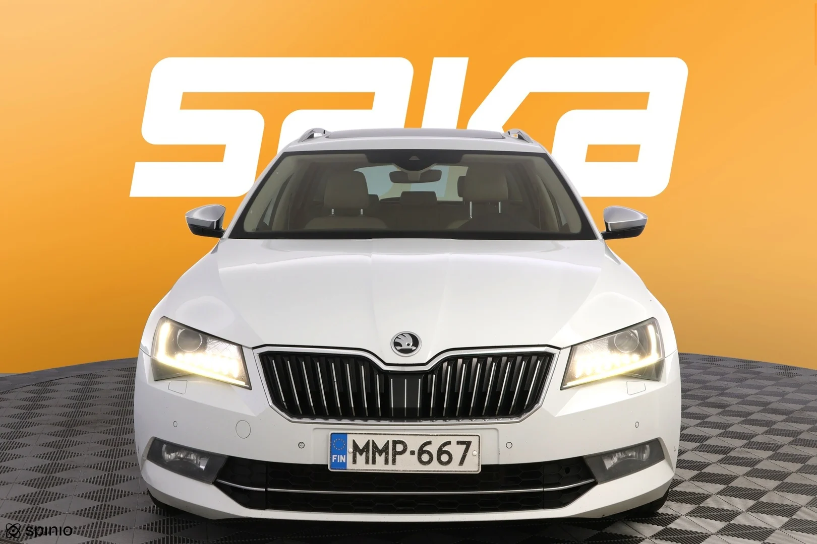 Car Image - 1OH9ZvhYfVXhF1khirKzEz