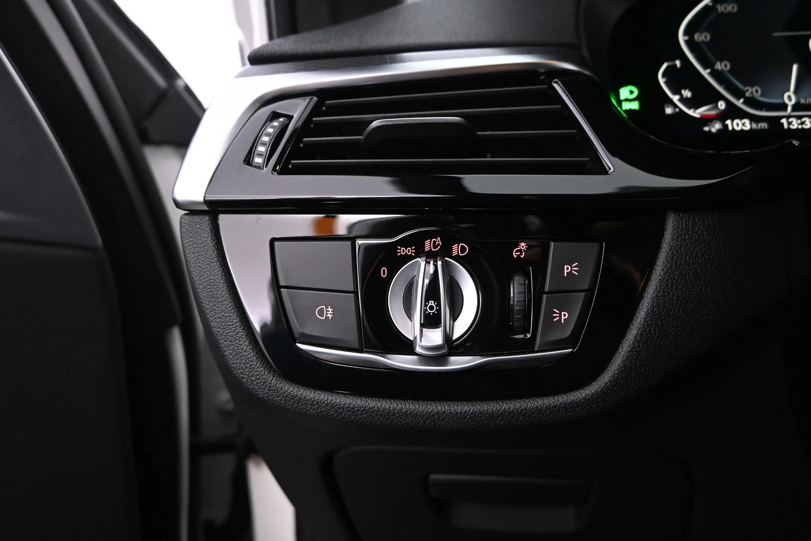 Car Image - 6b63mbPvKGqYAXgMSEgCKw