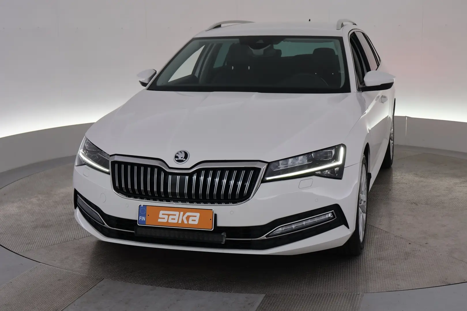 Car Image - 1ppMhnNLcfkB6NYqHdQyeJ