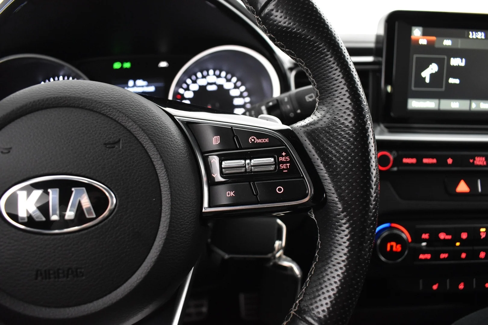 Car Image - bz9qU3IbCivvjN5XZdZHR