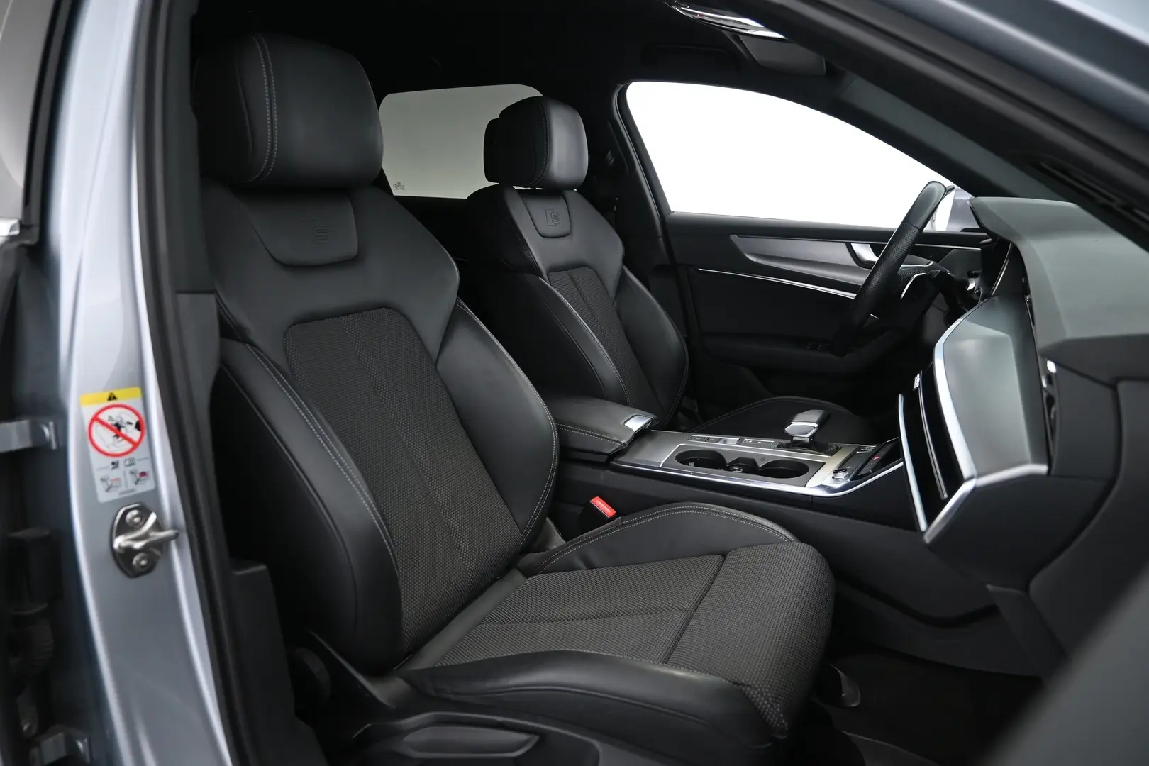 Car Image - 4goA4pBdCFdNqBWIQGrrz1