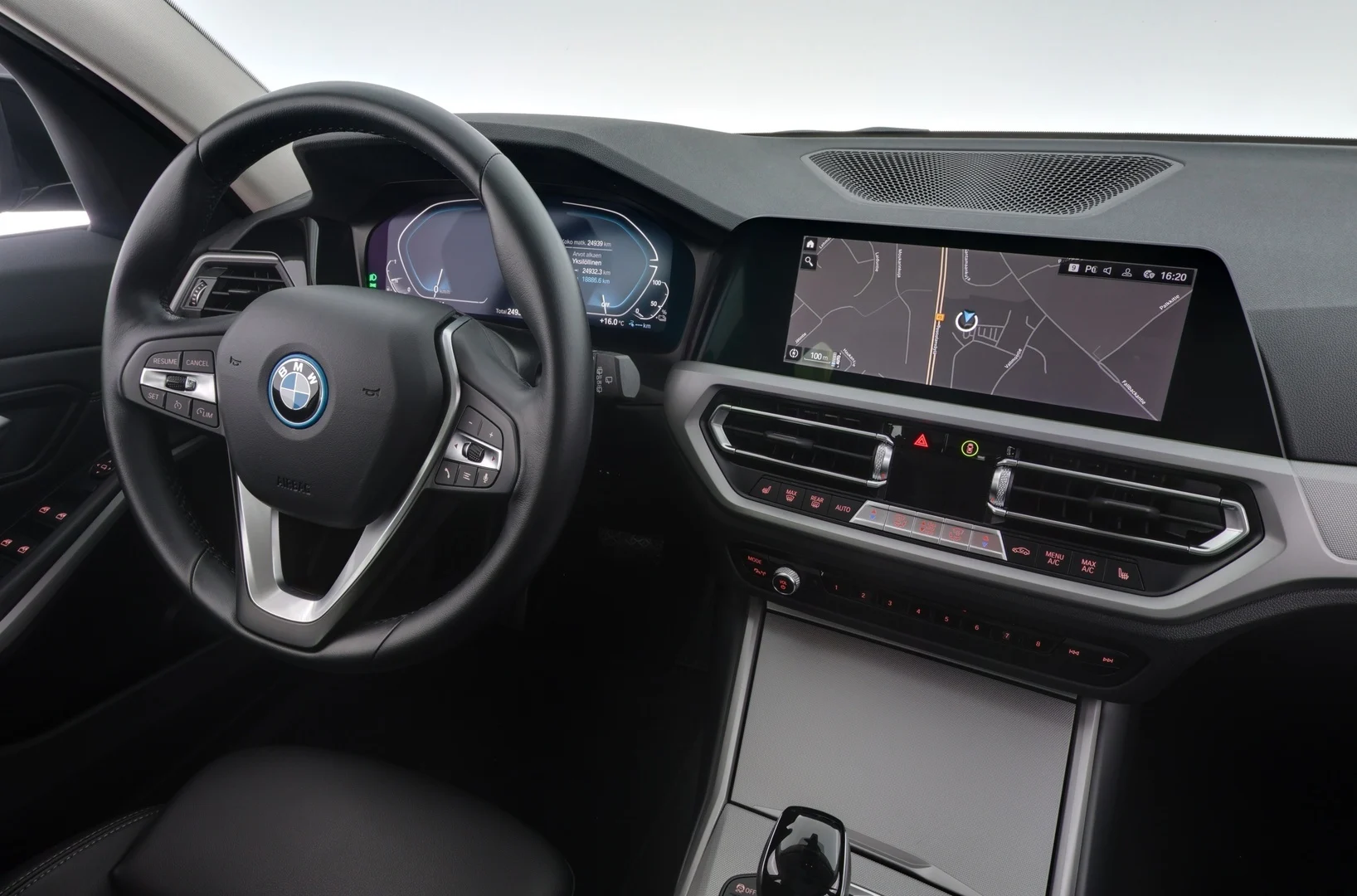 Car Image - 5c42CAoBa8lWlVfhPDl3wY