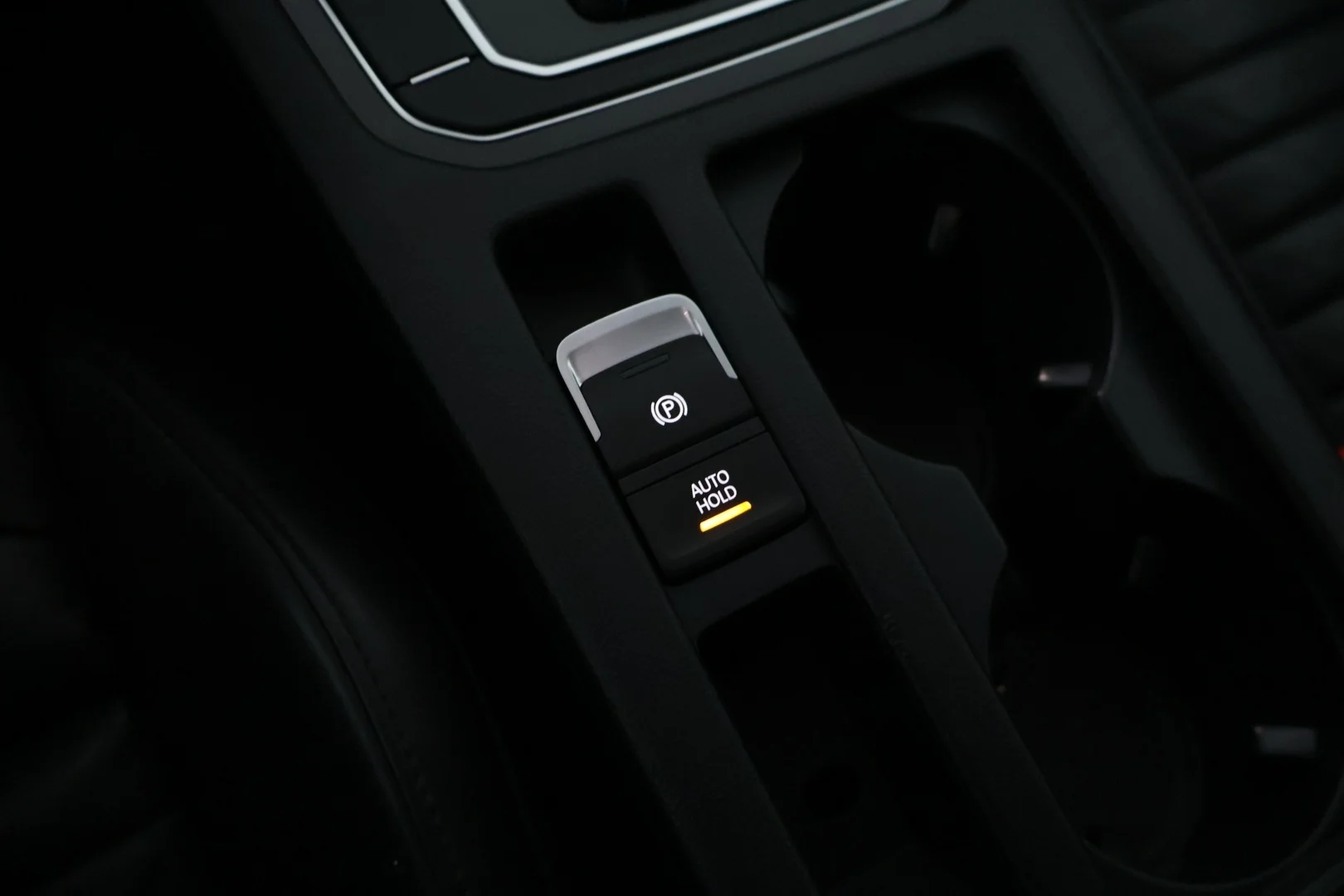 Car Image - 4Fv84qiy65aHX3OS2mg0K3