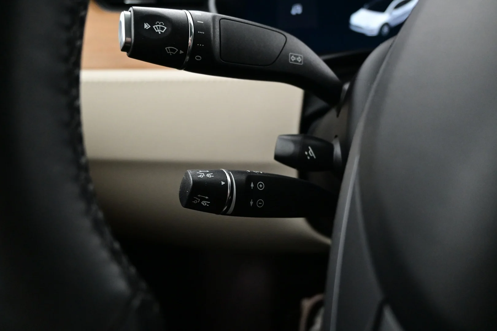 Car Image - 2UaRMcQOjZkhXBZilbaVgb