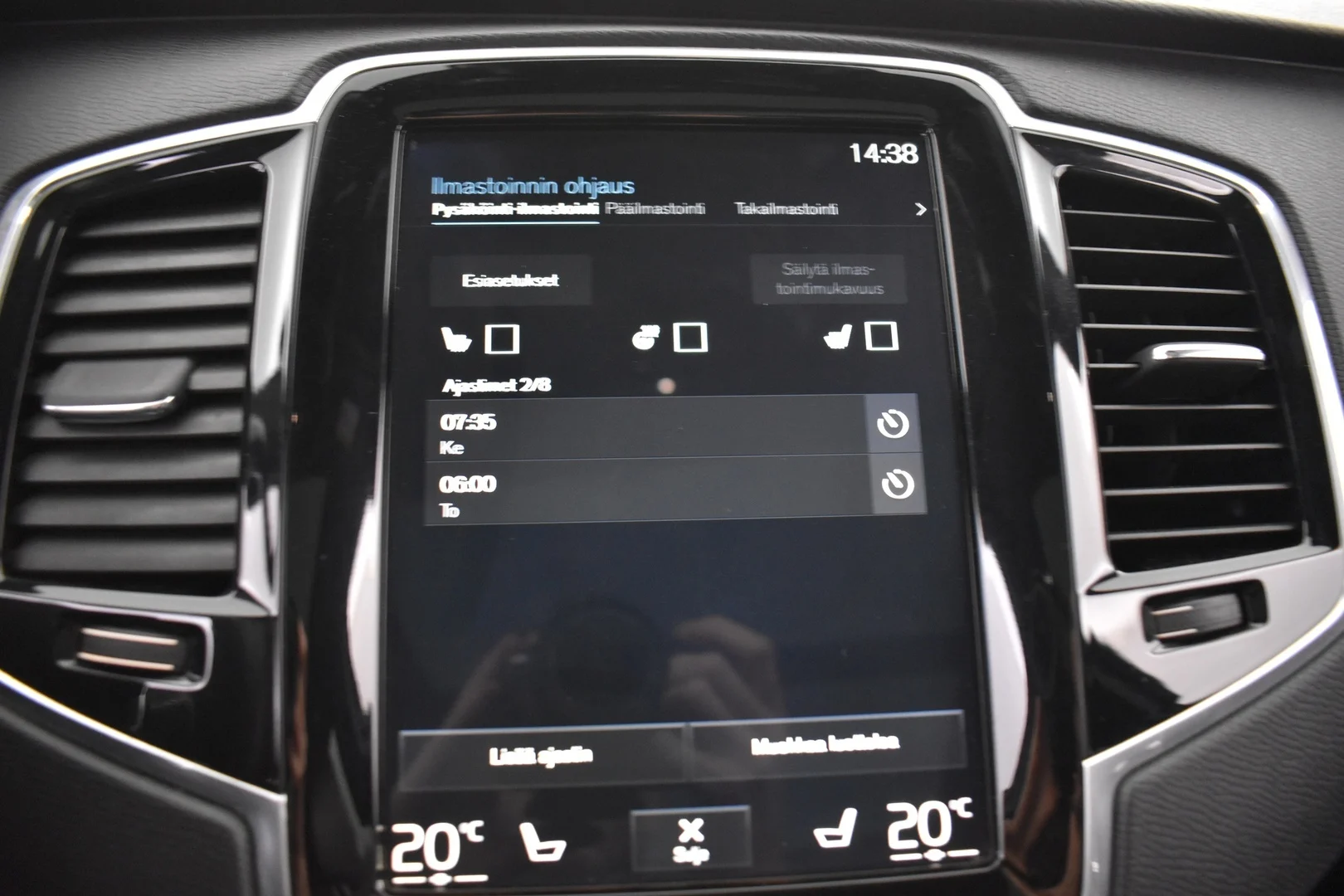 Car Image - 6LiuOXeVWdNQvJFSTQiXxC
