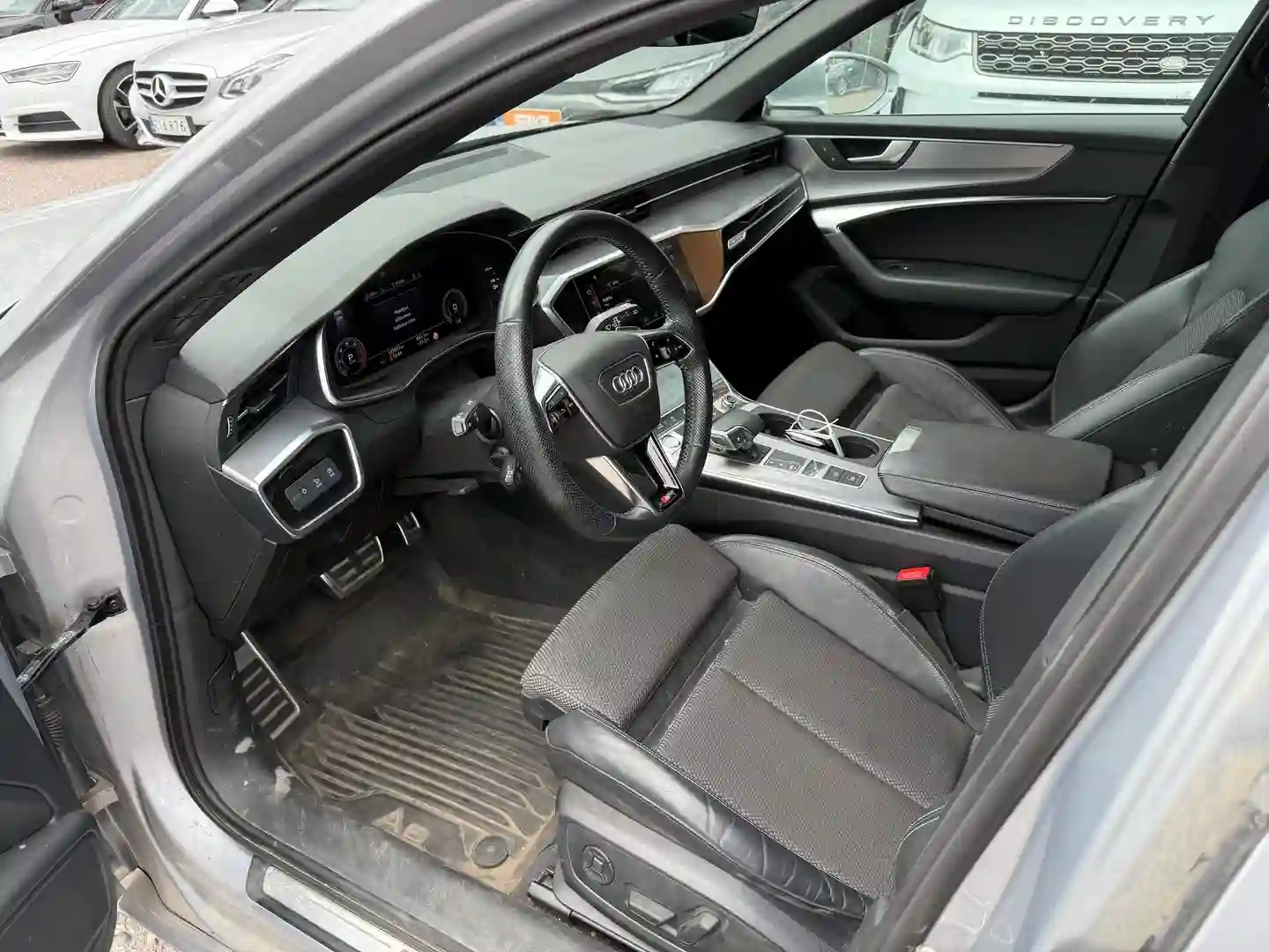 Car Image - 1UOyN37Tip0GkfGcEMg3W9