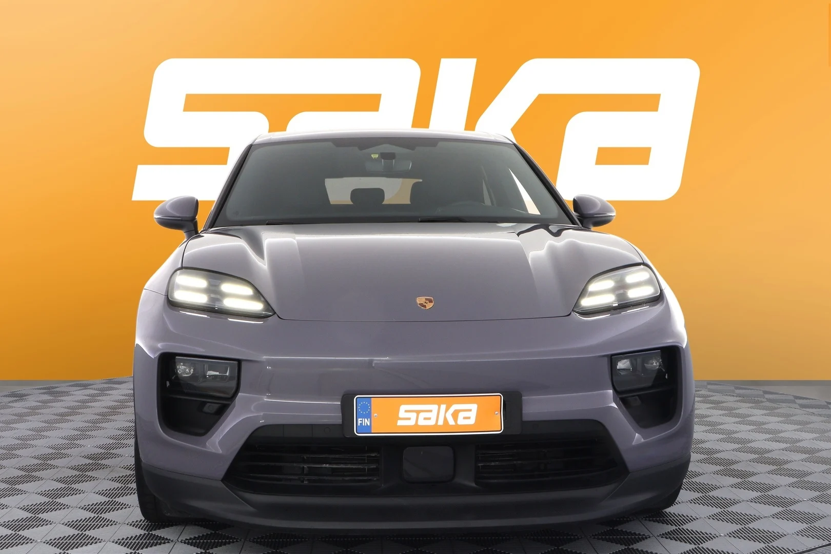 Car Image - u4wp1yNanBxDCB7ZObq0Q
