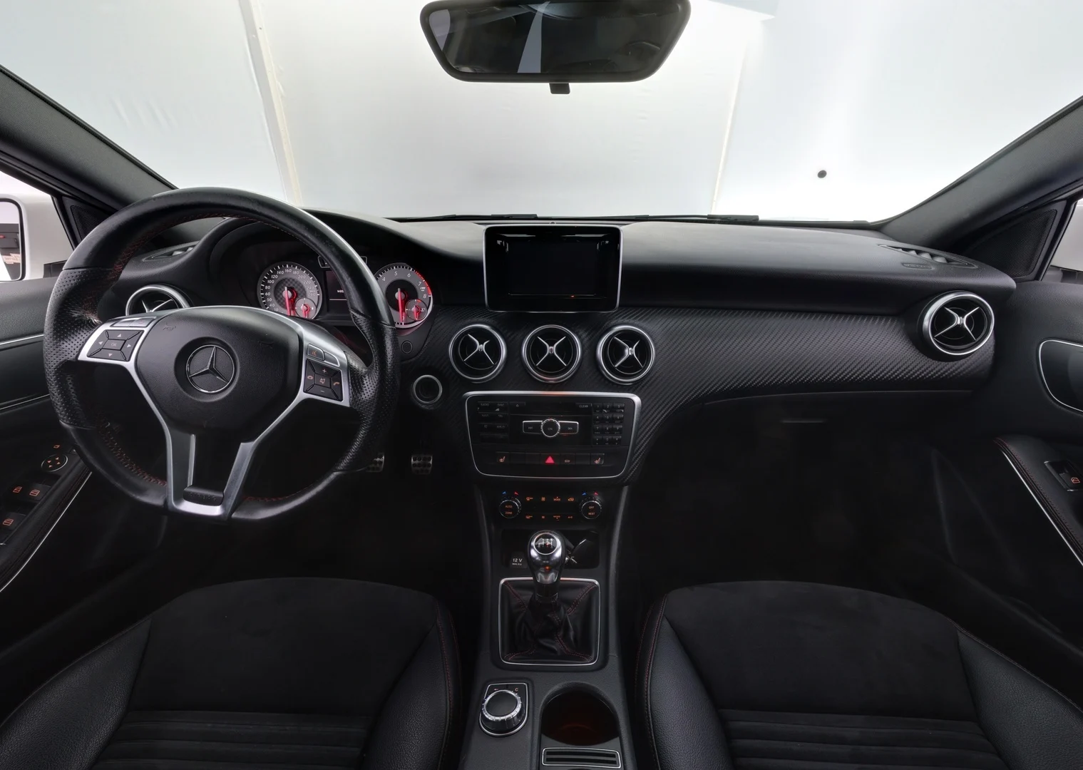 Car Image - 5mWBwxLvBokE5qA2UmRNis