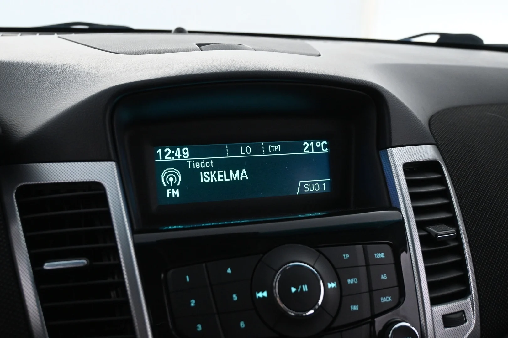 Car Image - yCn4Pn2T88Da9Fnkmt7YL