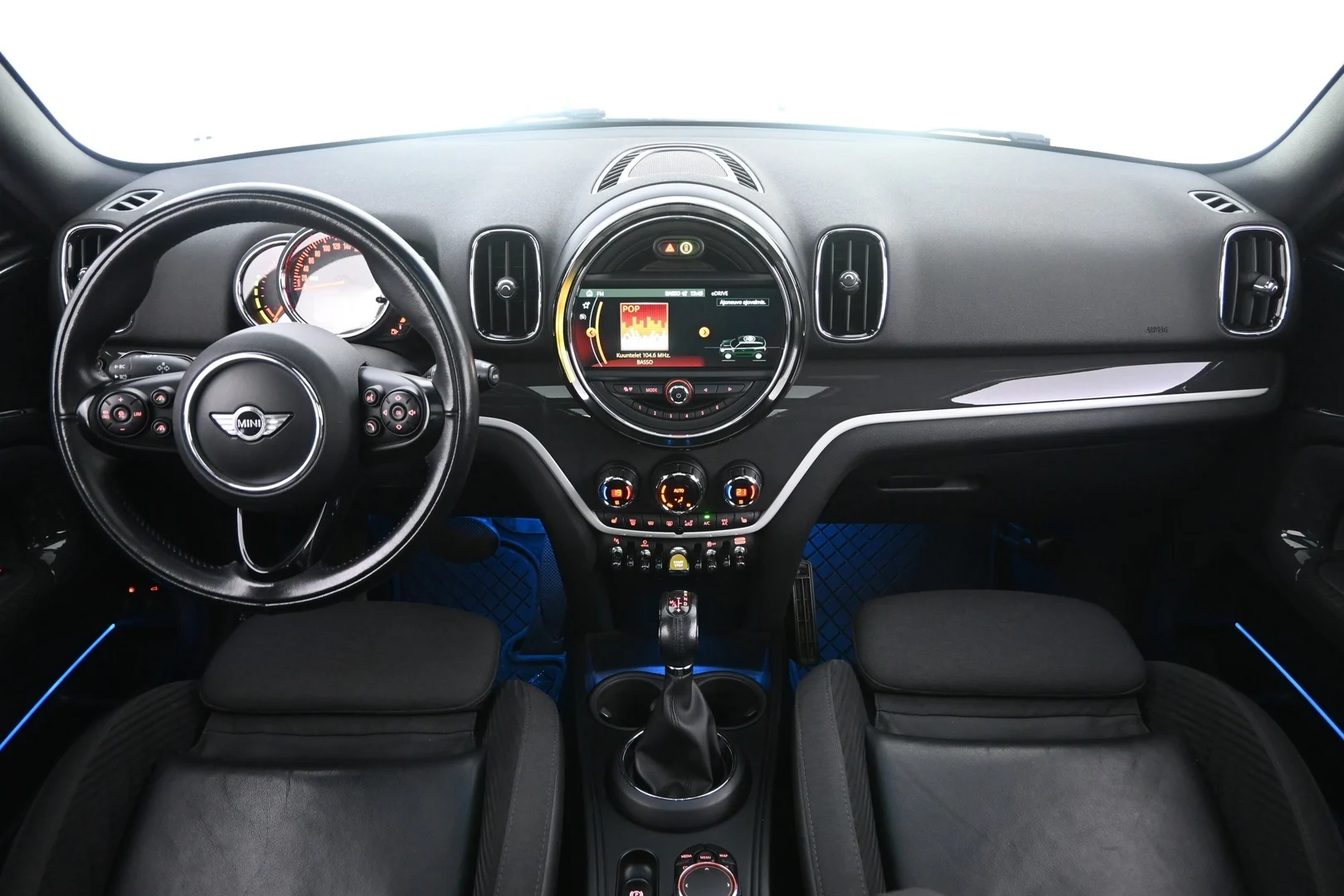 Car Image - 1HOHnzYMIGm3Zl1sHbax3Q