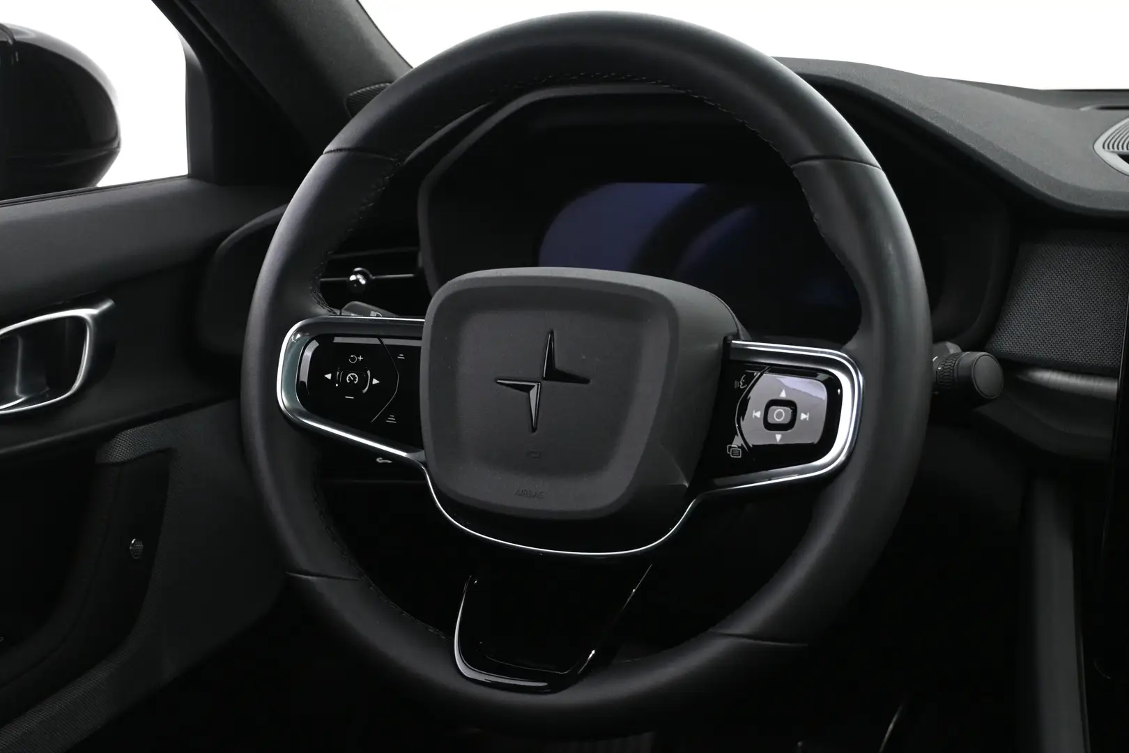 Car Image - 1aJ5UANVnX1uNafFYg8Muz