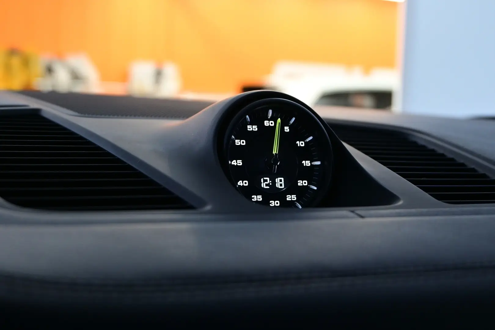 Car Image - 5CAICZhq1O5A2GPm4f9VDS