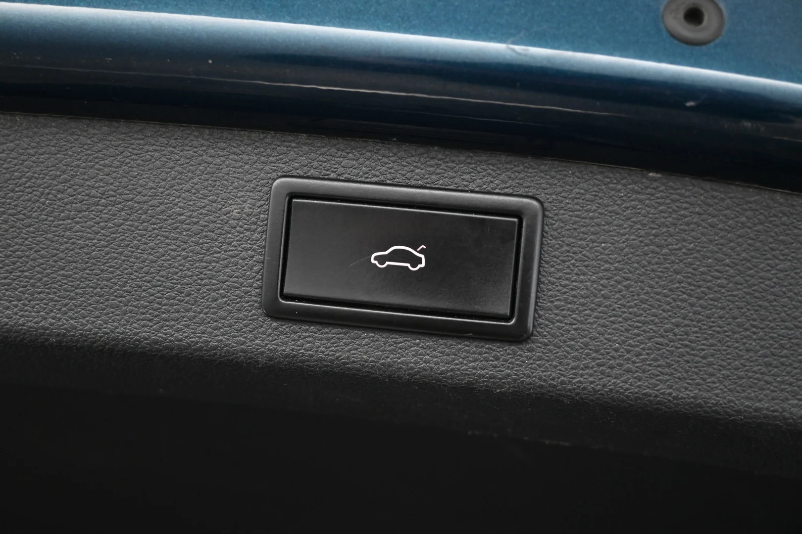 Car Image - 6Nkn78l2ngpqI3h3PwClwz