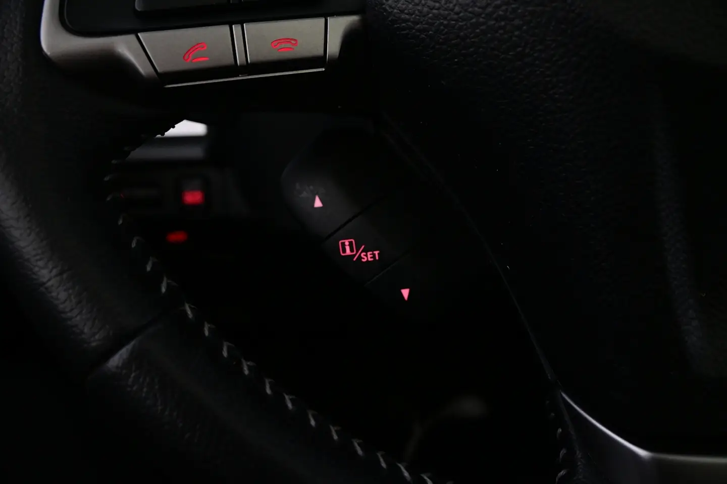 Car Image - 56O9BSZPJoGtVYn3TO5ddn