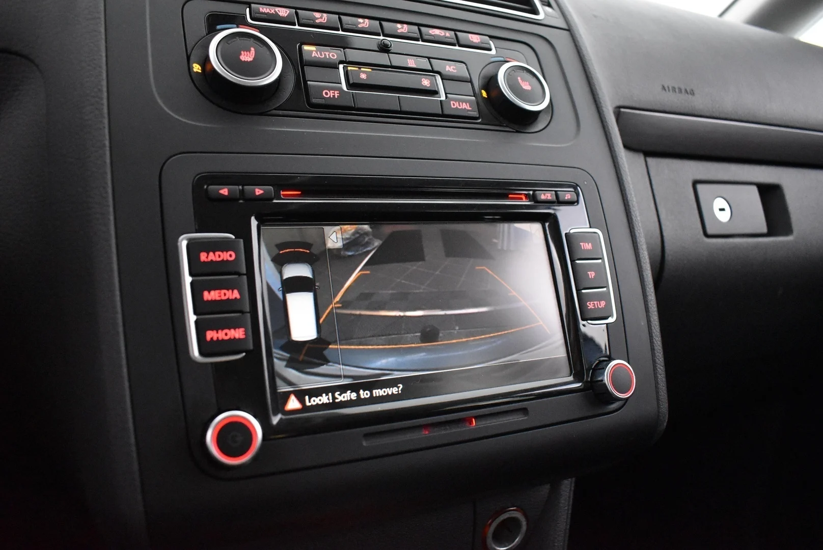 Car Image - 5i6gDJhcqlmjSmnoMWTG5v