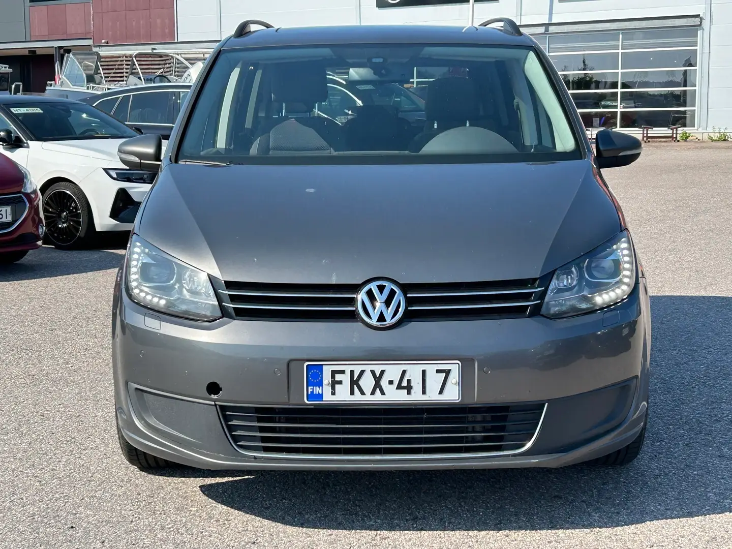 Car Image - 4ETsHPiijhSLaLRvVa1rVo