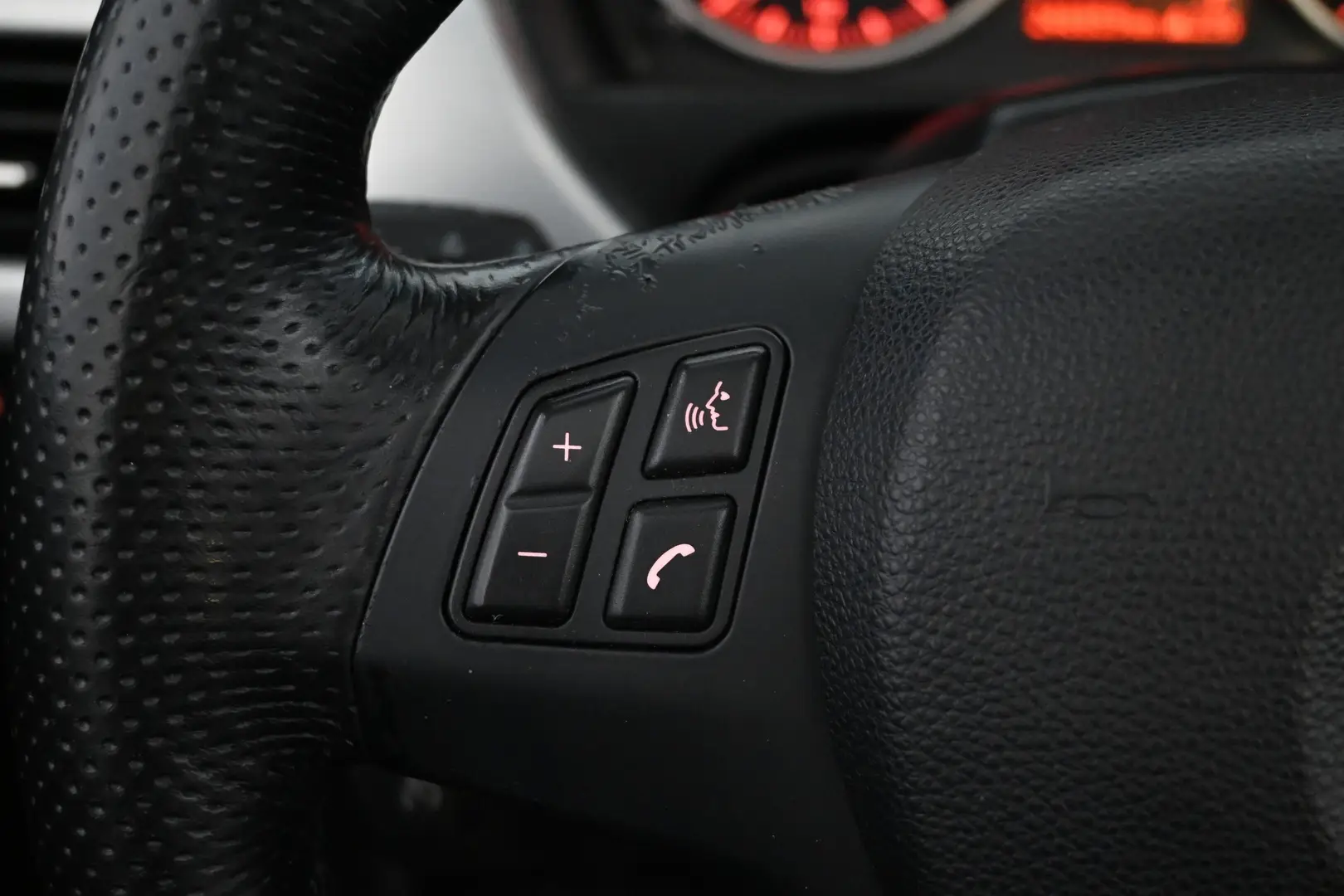 Car Image - 1IUsgvnkEdmSKwCKpUMlXd