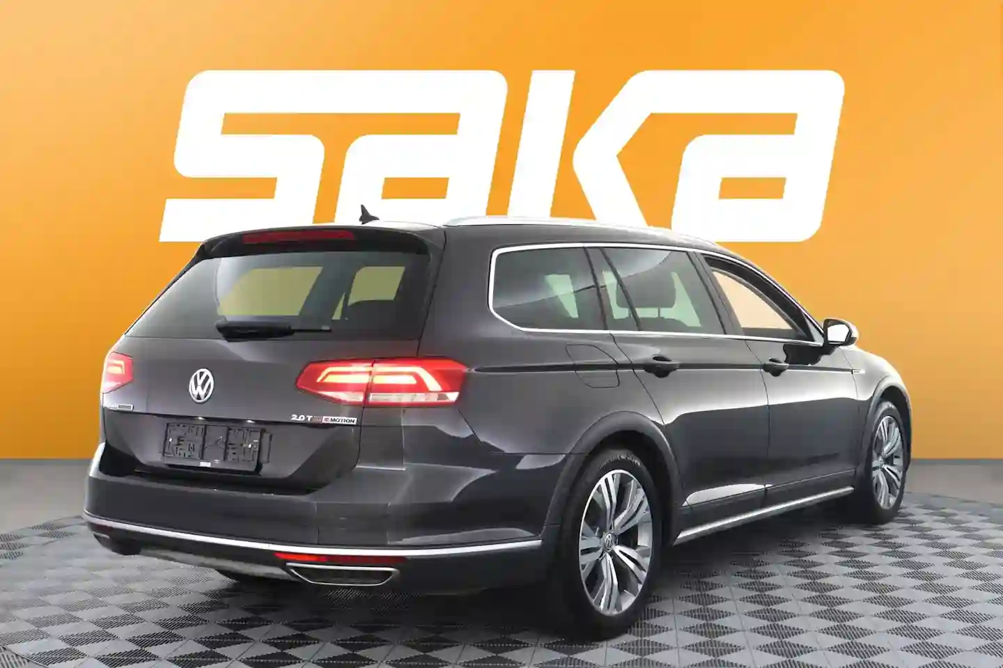 Car Image - 1FBi9mCdycl7sjD6C6FxyT