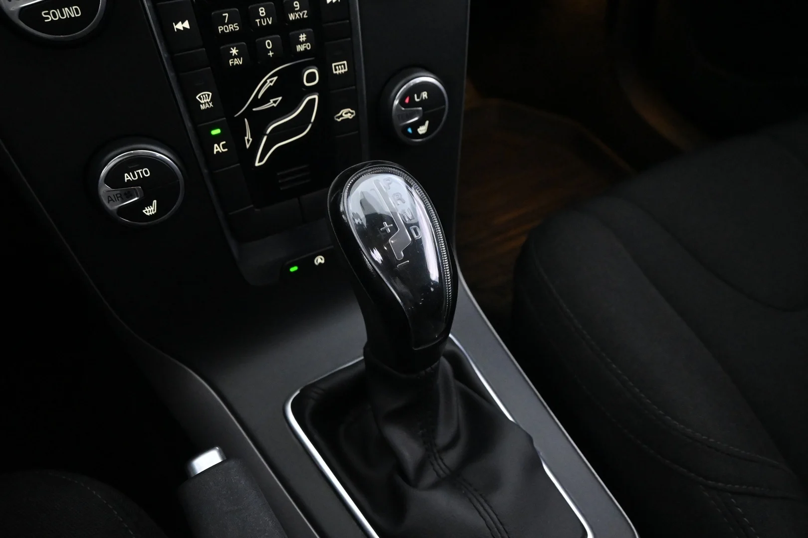 Car Image - 2p7PfXhUnVy6qQXZ9DDpX