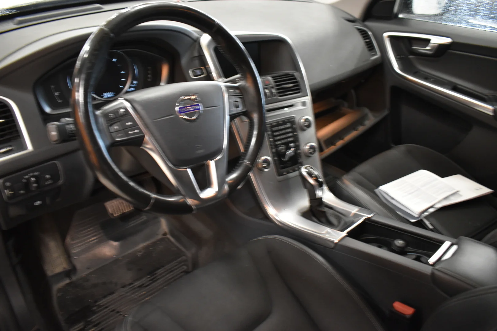 Car Image - 3JSNjtuMjZUJbwmyf9A2YW