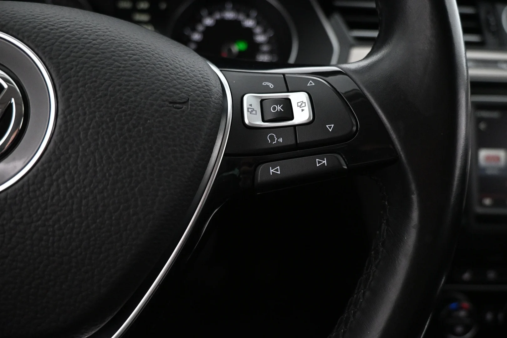 Car Image - 2YKdsQCKp1fusrx6NfcZPU