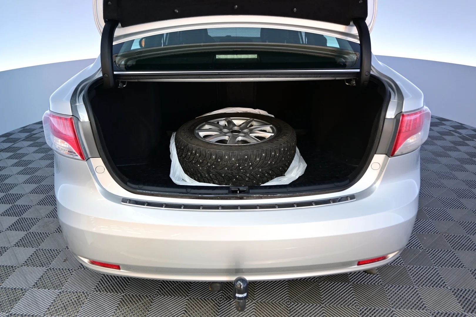 Car Image - 2biaJUXkkSpSjYDvfp22KD