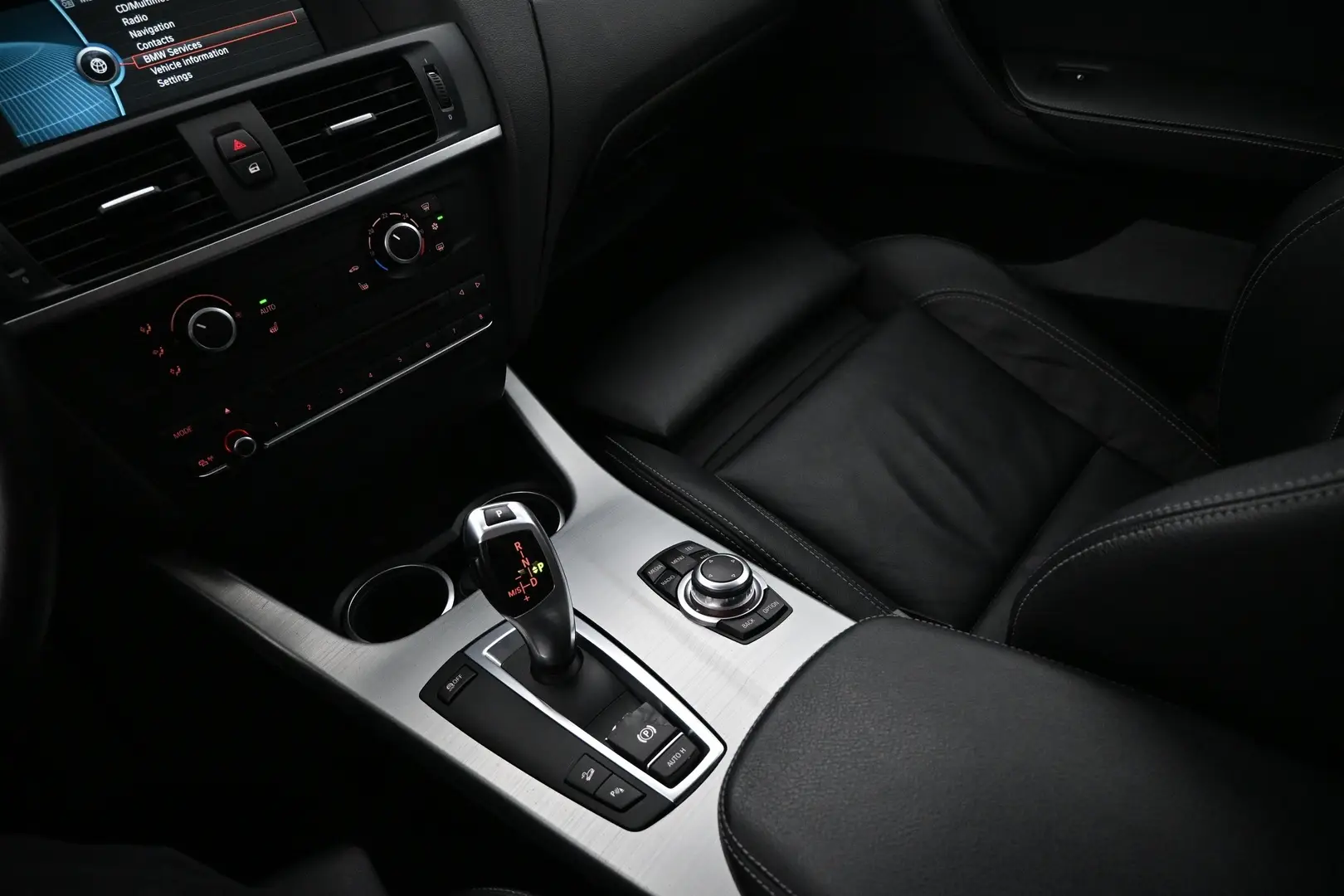 Car Image - 5wwp6gW9fC7WCYCGILXIgW