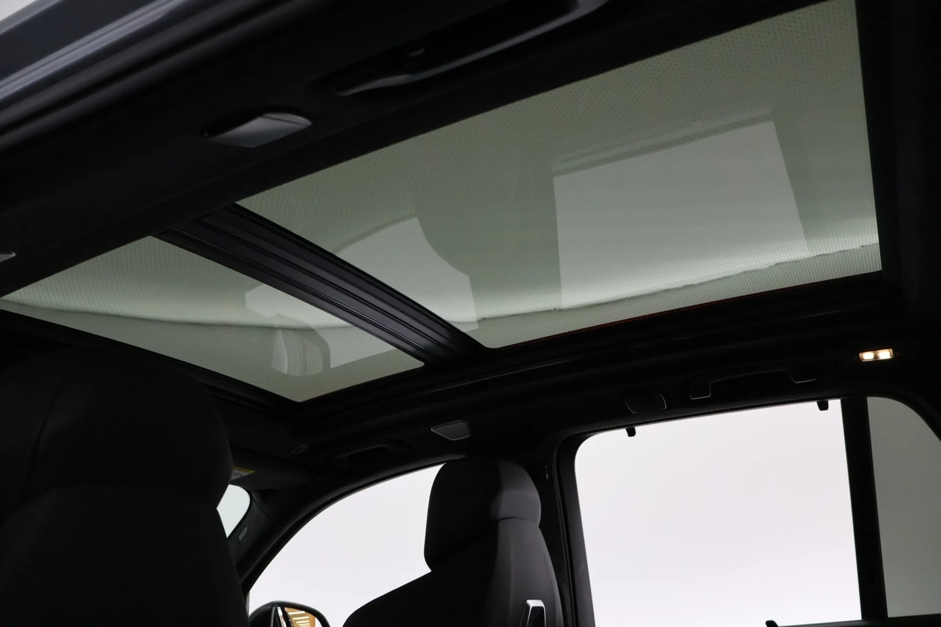 Car Image - 6x5N7sm4fYYlNSYci49FNc