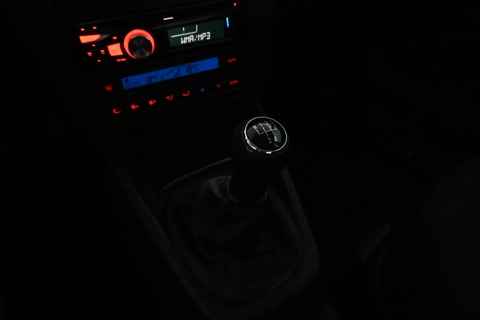 Car Image - 3qFuY4gTAF1MbMgYJb2FCl