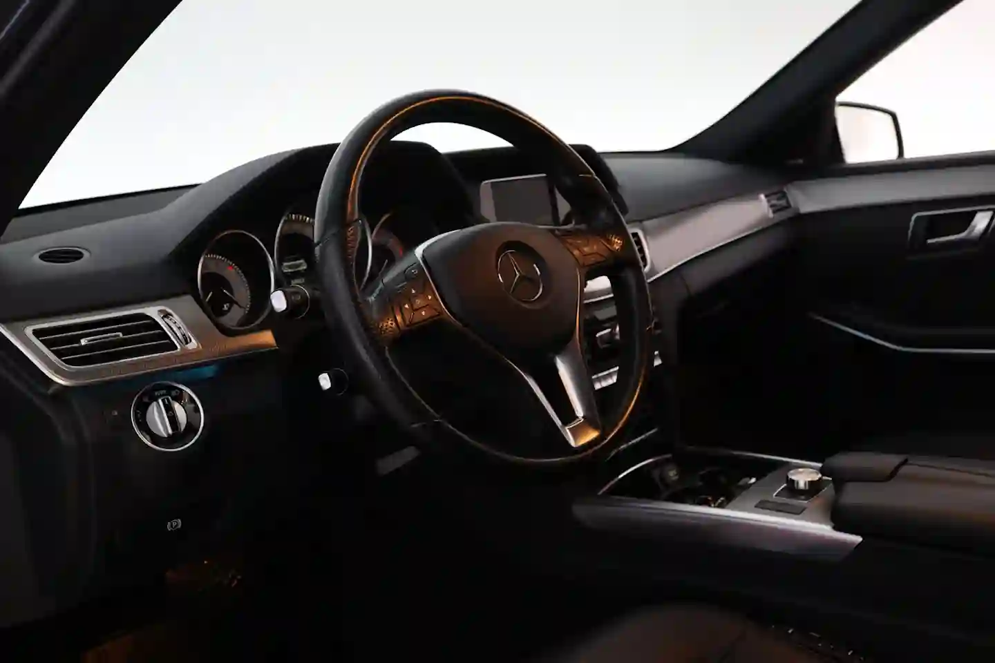Car Image - 3b4tIwlkBwQRDHNE2WWawf