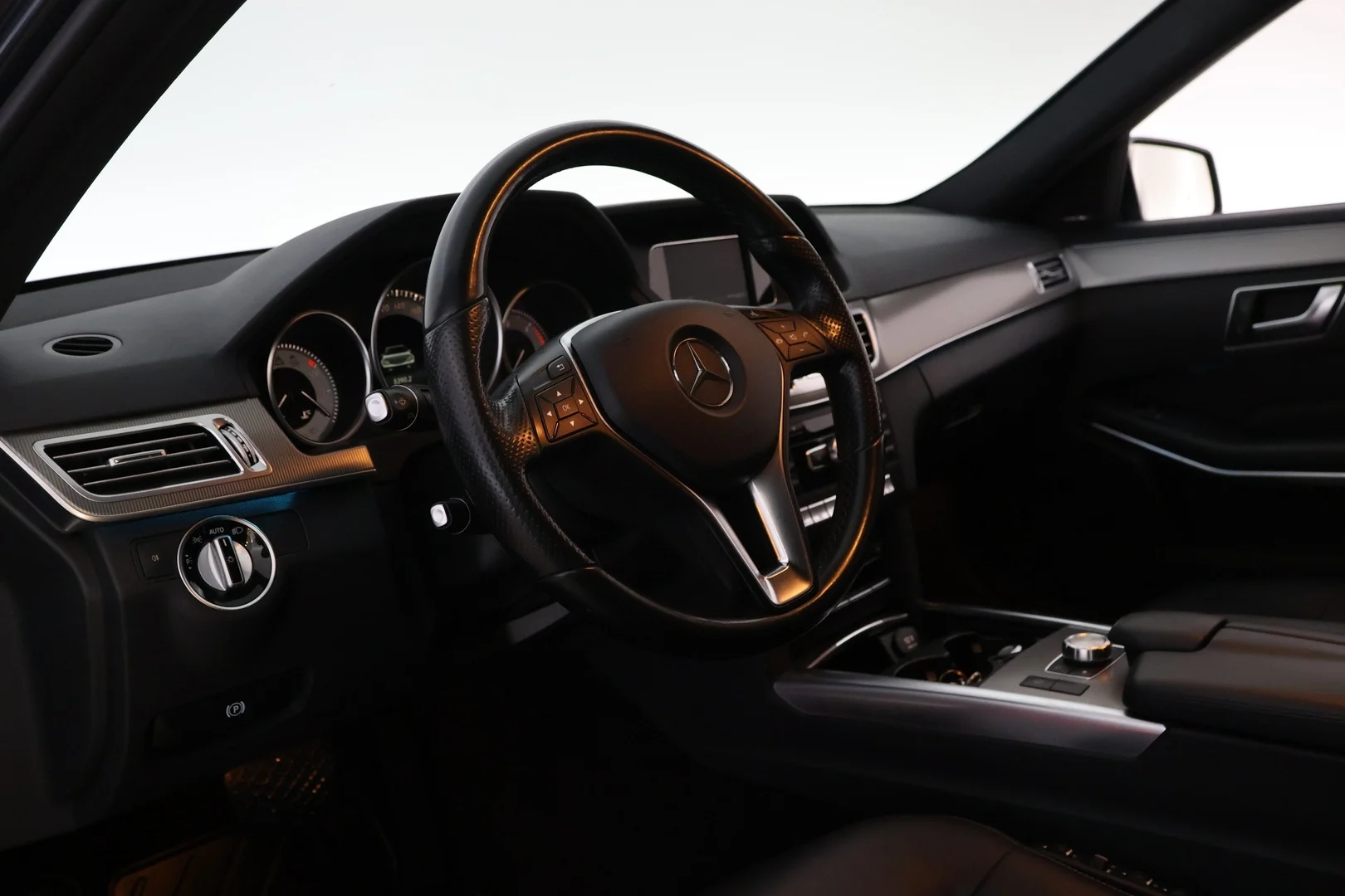 Car Image - 3b4tIwlkBwQRDHNE2WWawf