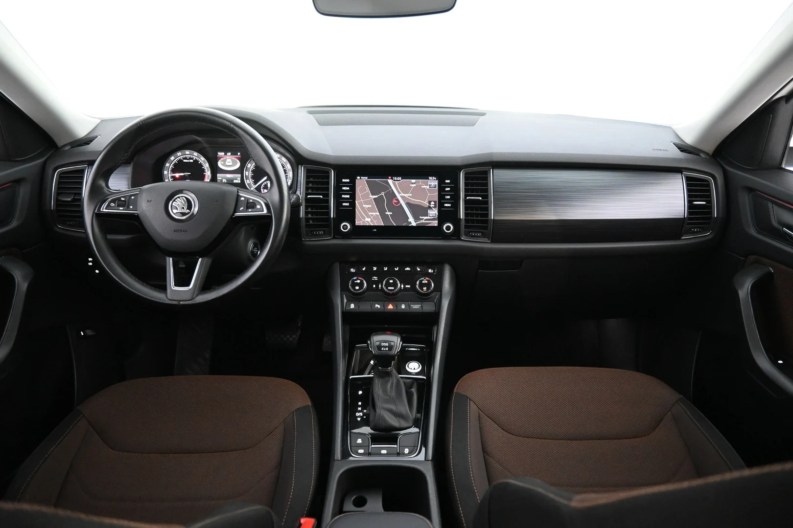 Car Image - 29ApSSFYxLKugIJRfs1iUJ