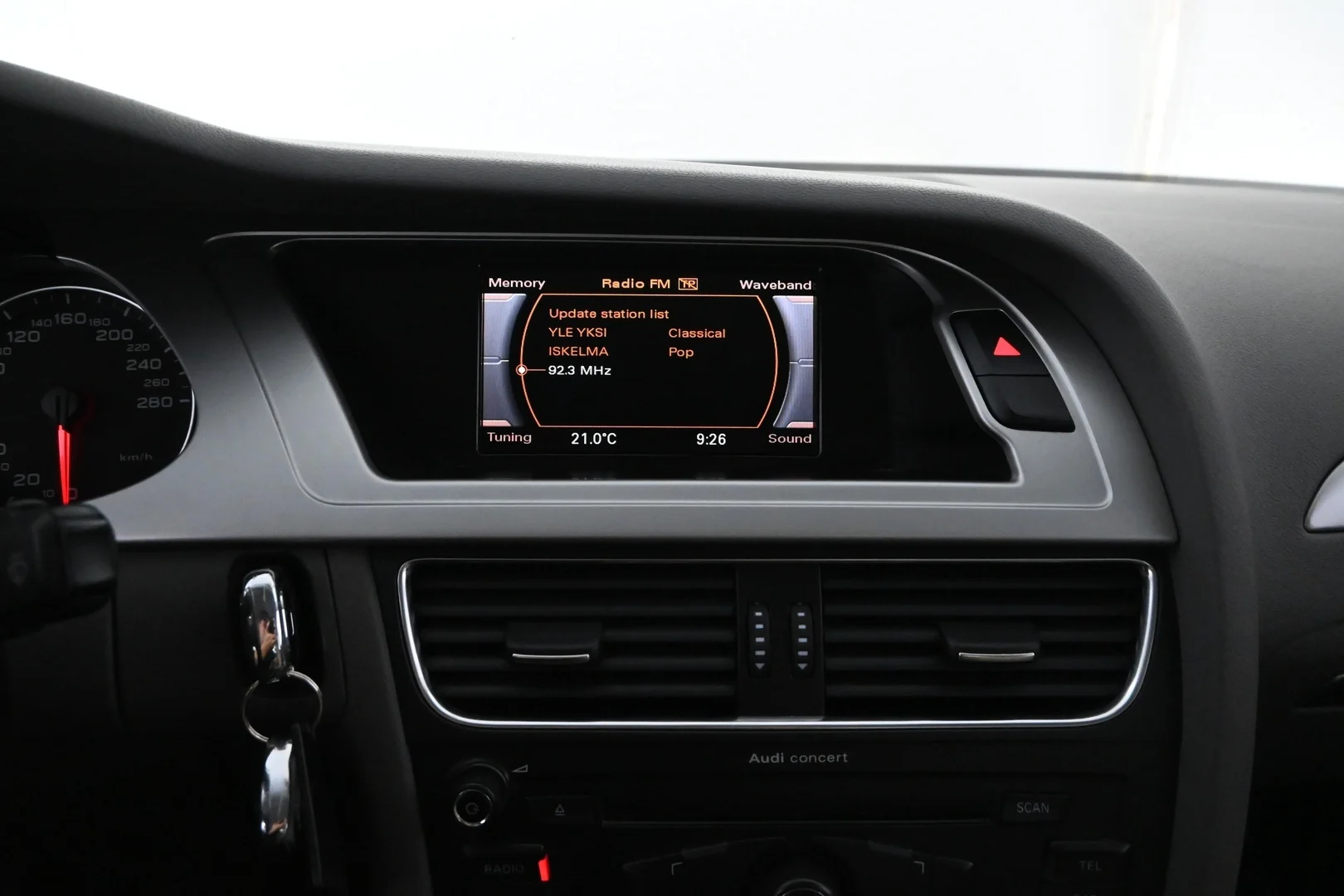Car Image - MpyoIa7FE55dxDDD5rwOv