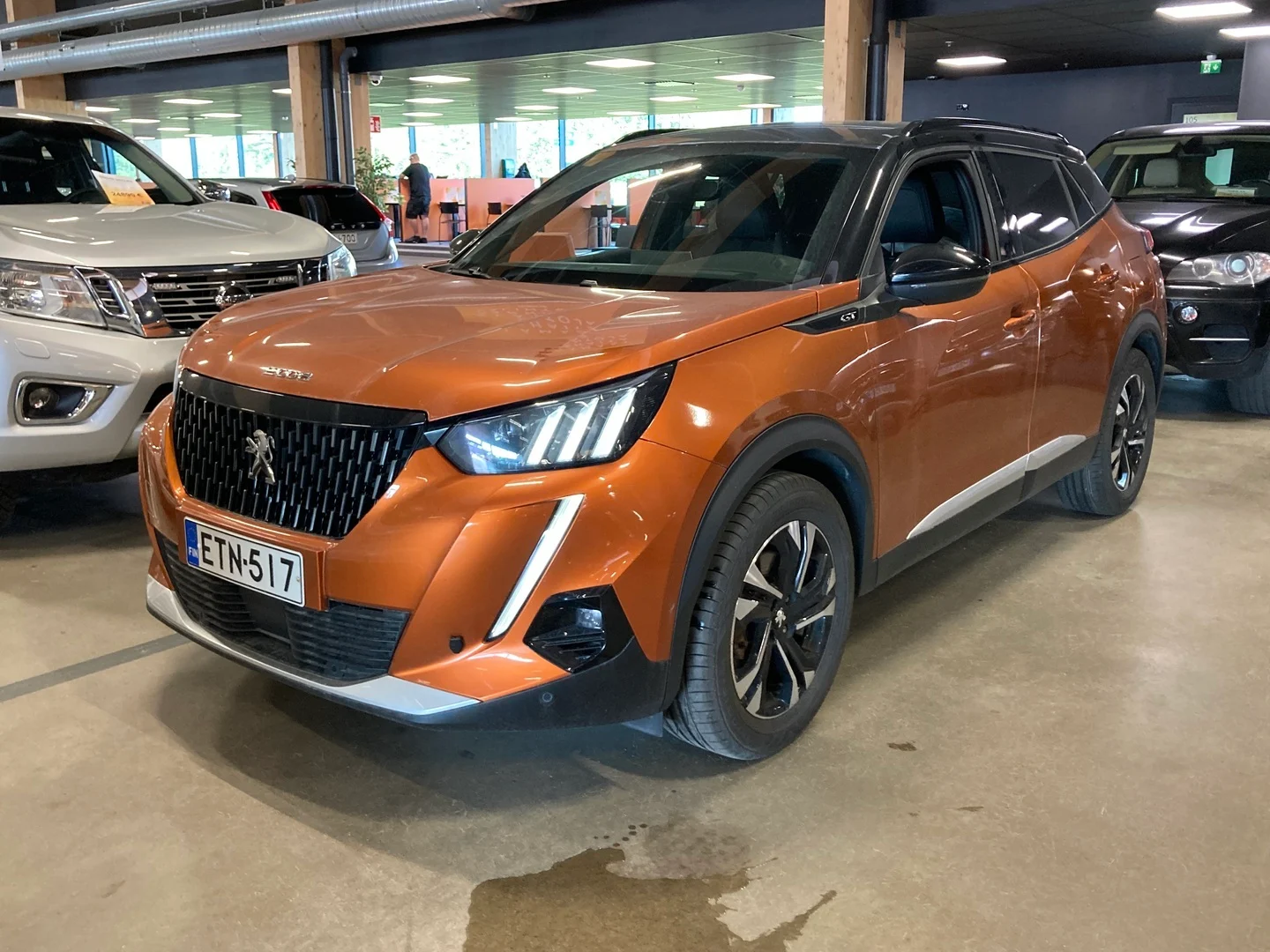 Car Image - 6nGDwD6hiIFQm0XAVuO73X