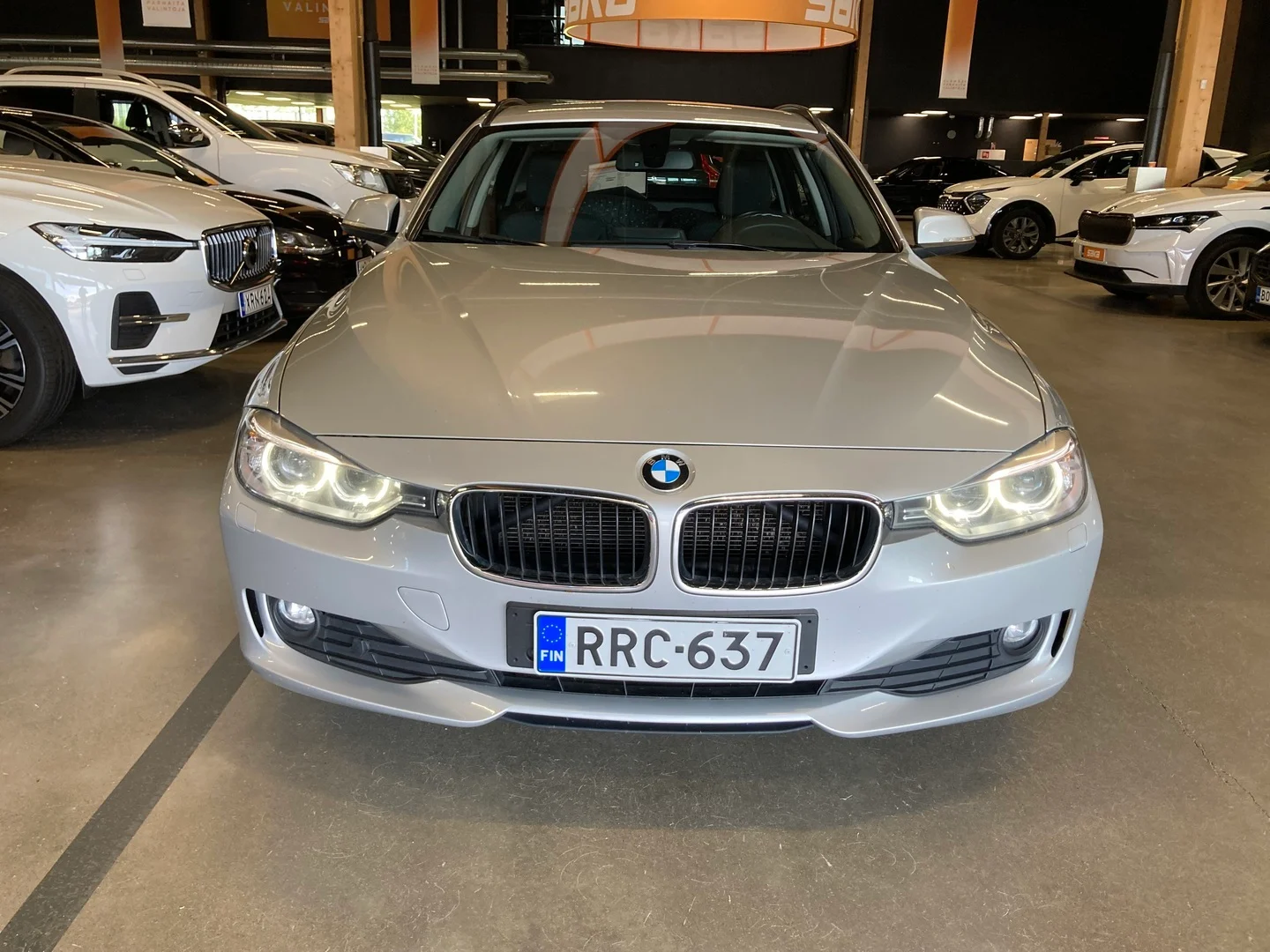 Car Image - 6UsecZIW7pEScaI1Kd6xwW