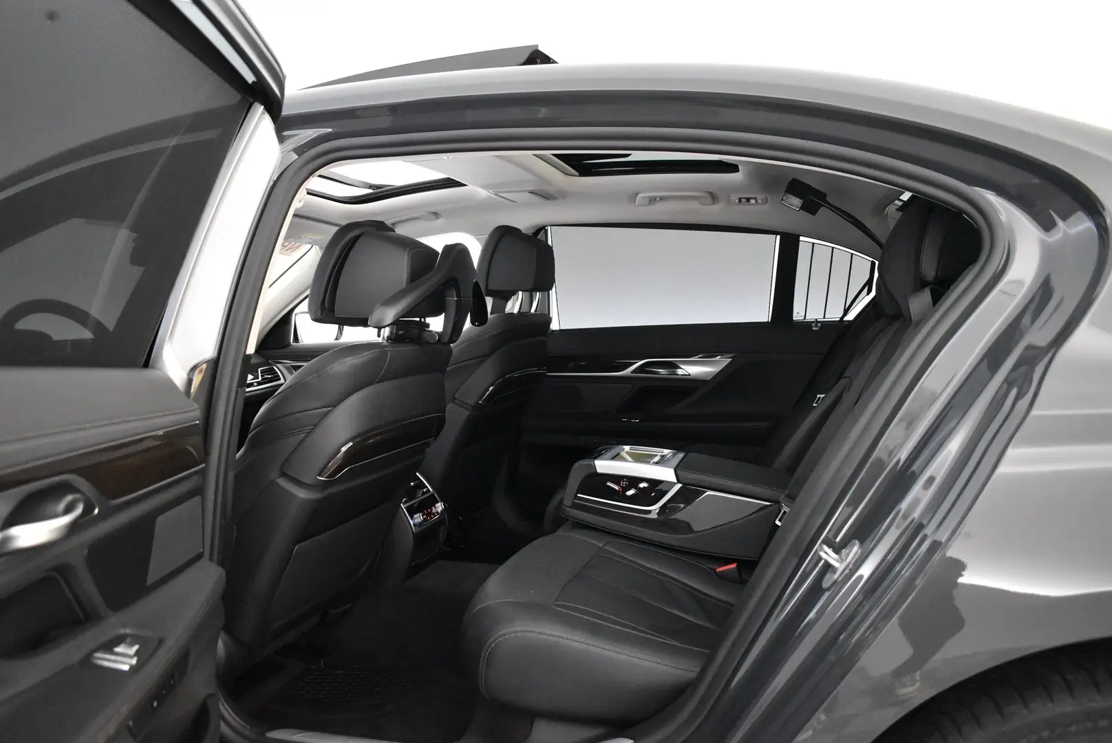 Car Image - 285O0COuXGPKRl0BpYxDOH