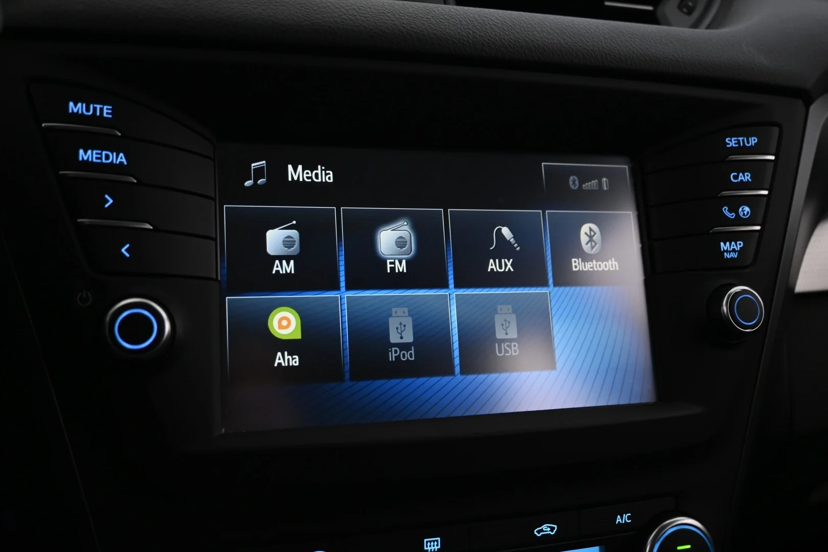 Car Image - 1rOoutd0ppliUNlST1vjis