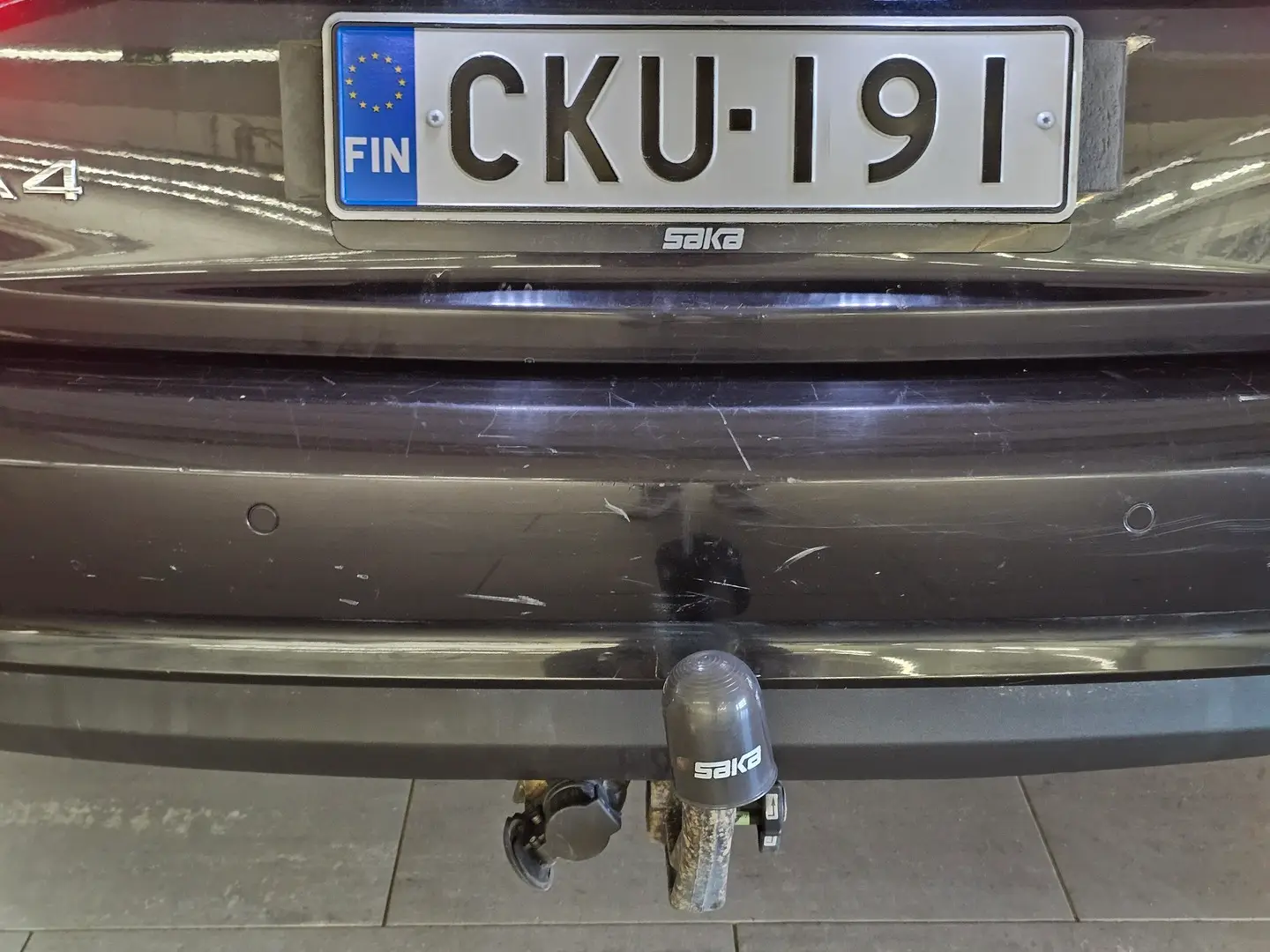 Car Image - 6wnUzD850k42O3SyLzFYYm
