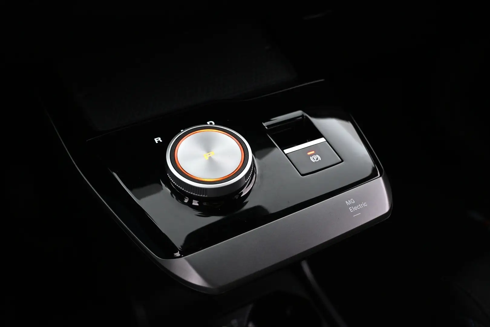 Car Image - 68P72B5JpIPTCa9LuWnlql