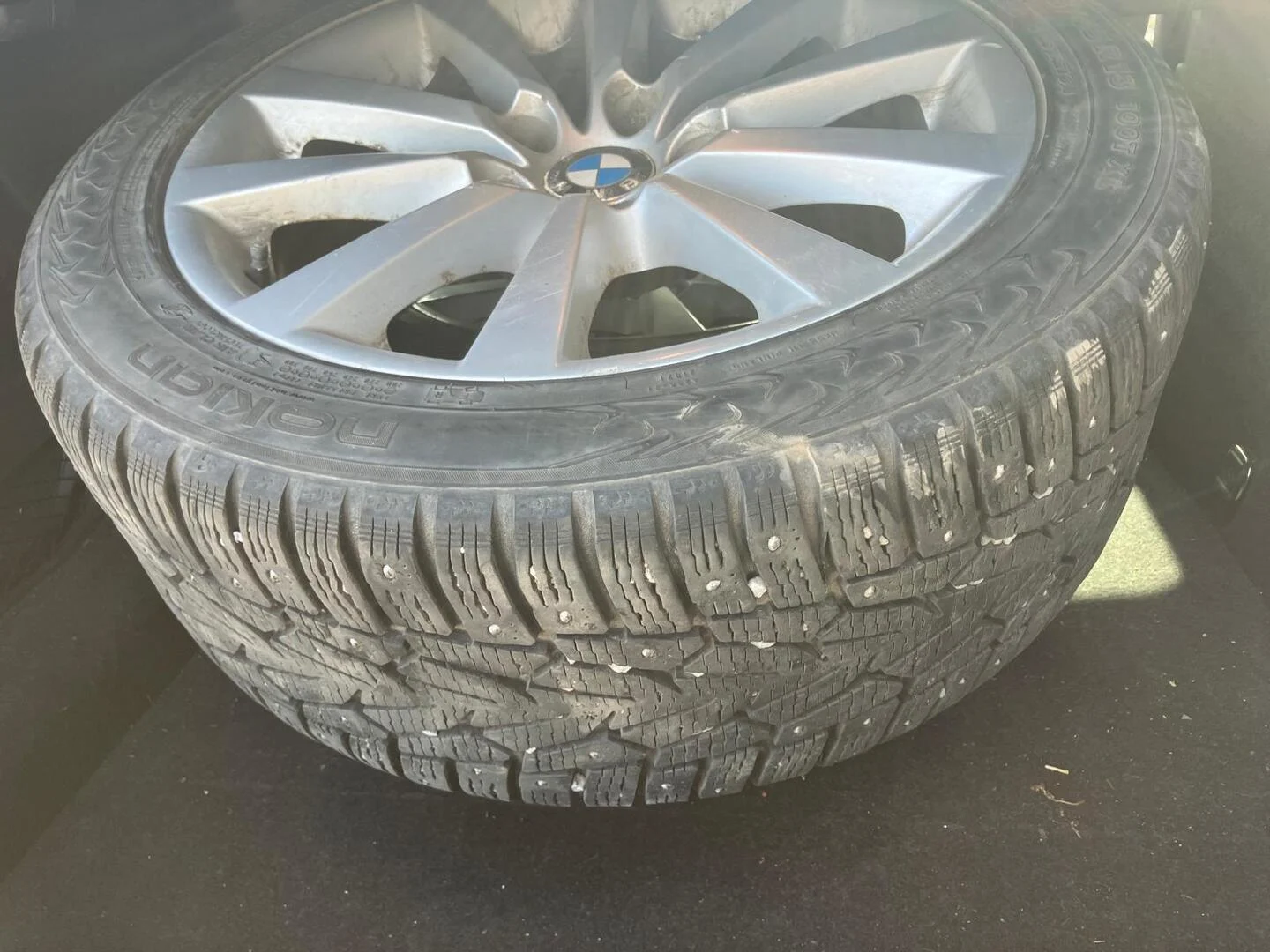 Car Image - 2IUKqYTDwJOGIBfT2Vx3KS