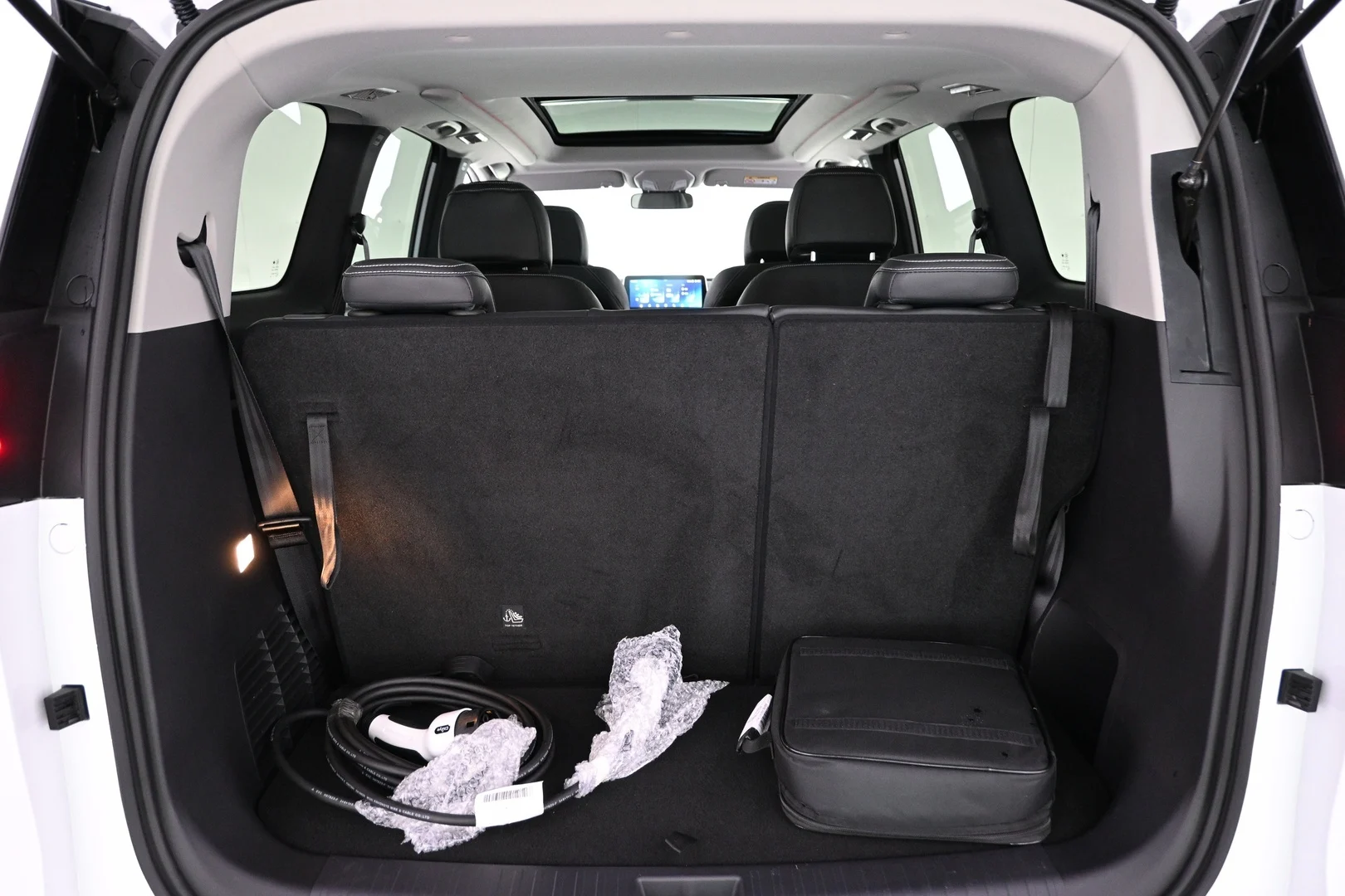 Car Image - 7hKIo3GdVwycHGlNnLSiO2