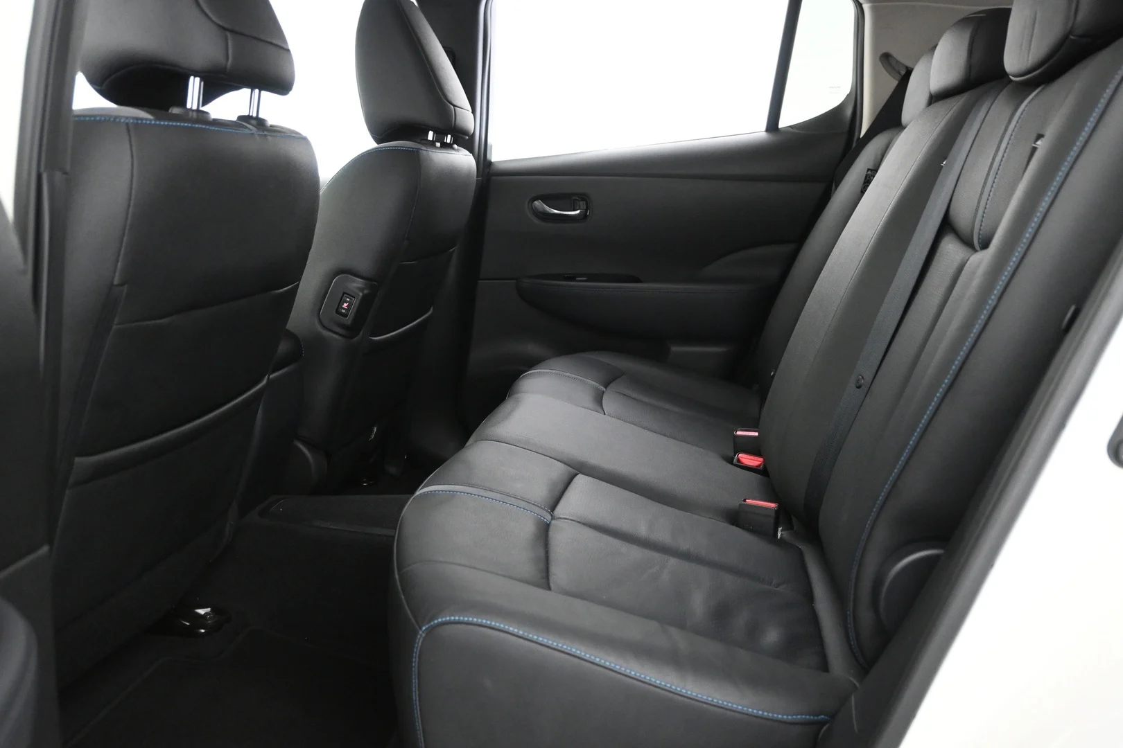 Car Image - 6BPvjBevMjGH9m6x8zpsWs
