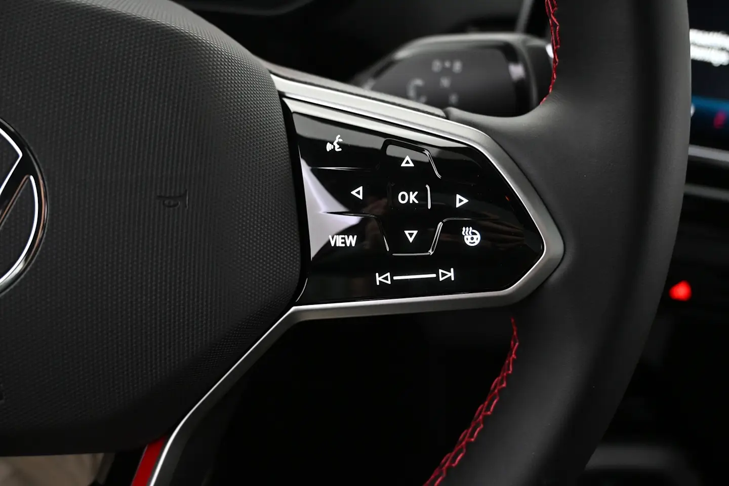 Car Image - 4yYGqEBwZl164CDc6fuS53