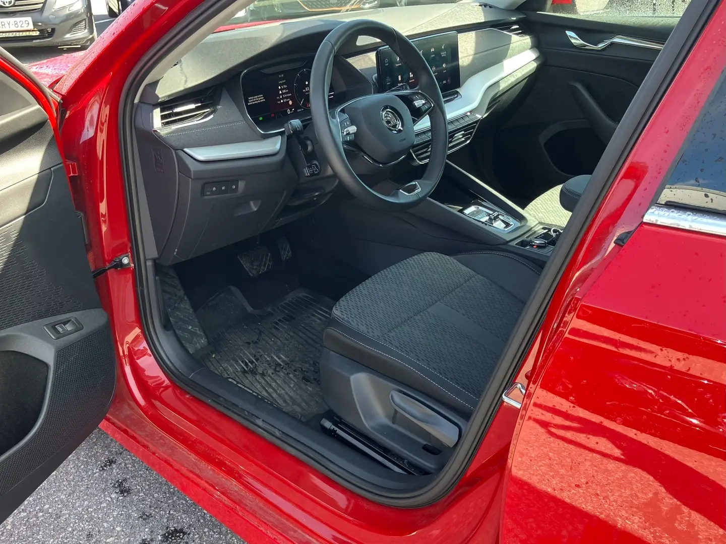 Car Image - 5QzBOpPmjbK4n9c1YXJw7K