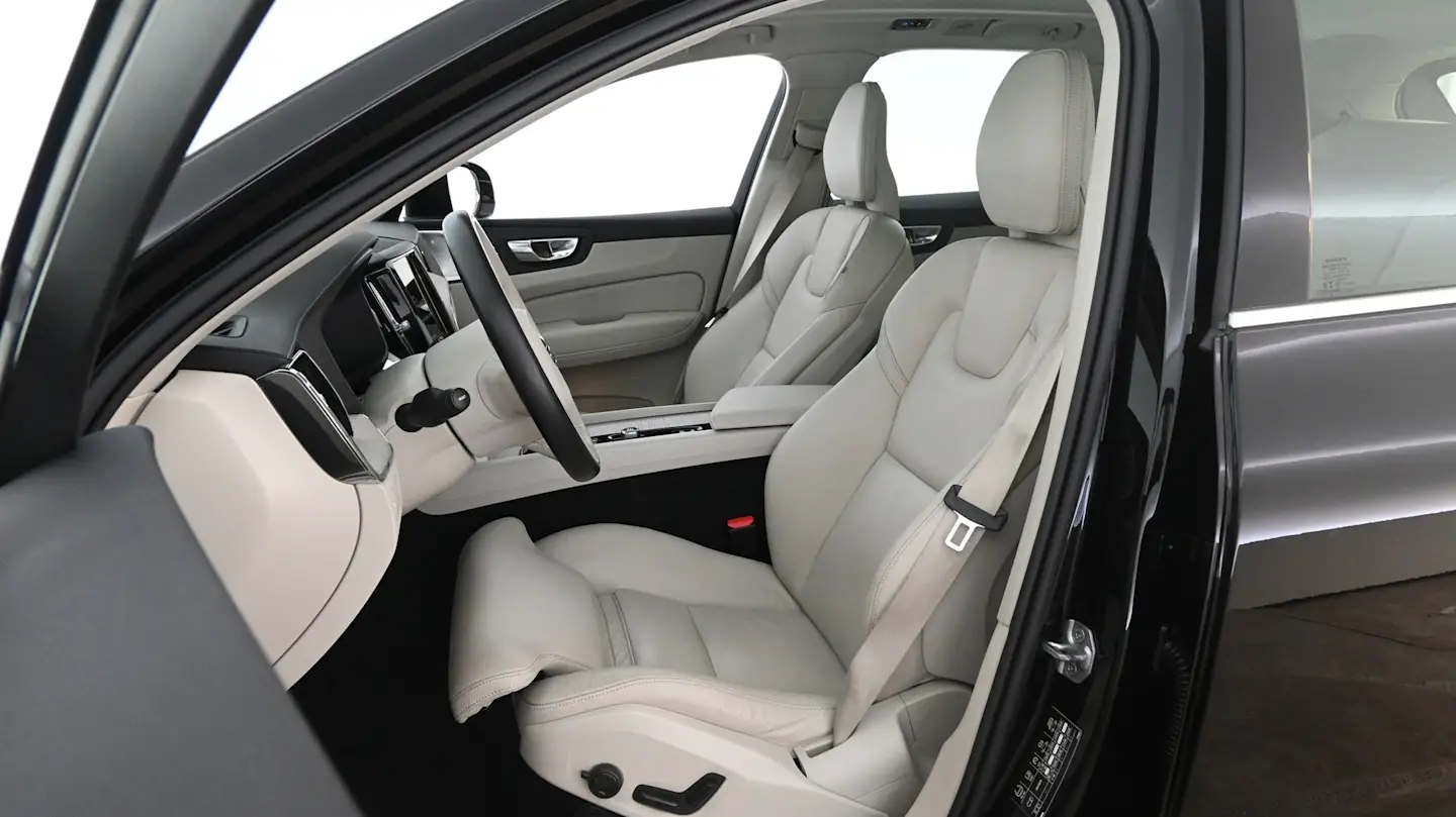 Car Image - 7Iz5fixtiP8Q3996VN07Yt
