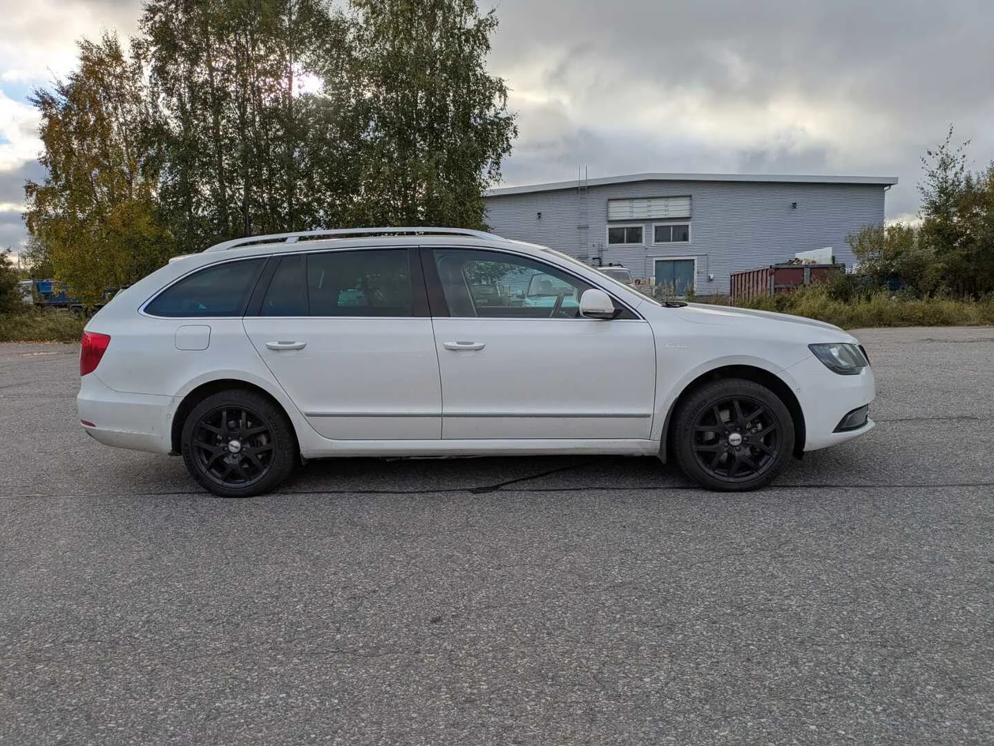 Car Image - 365WyoN4JwXkCKXYop6EzW